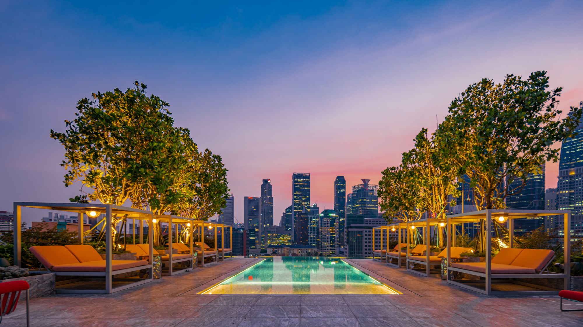 Mondrian Singapore Duxton in Singapur: Swimmingpool at Sunset