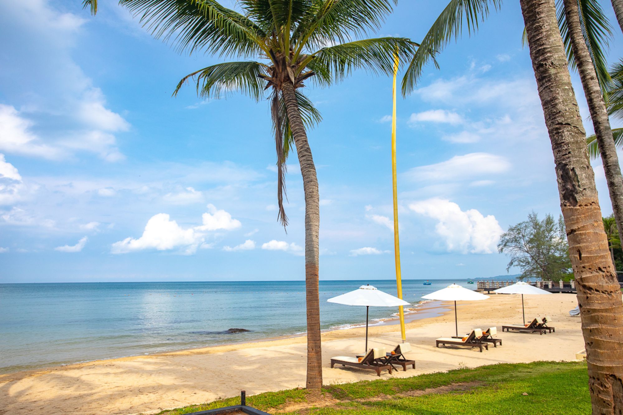 Chen Sea Resort & Spa in Phu Quoc: beach
