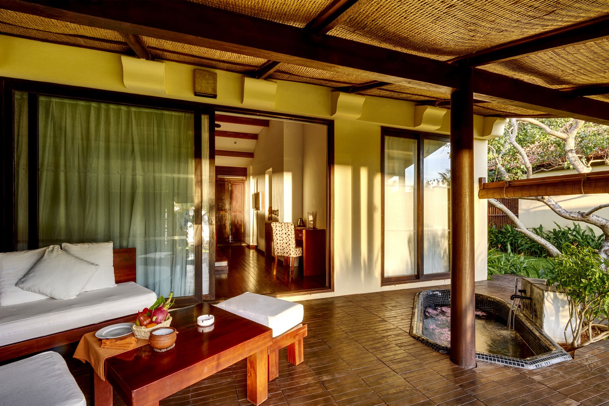 Chen Sea Resort & Spa in Phu Quoc: Seaview Villa | terrace