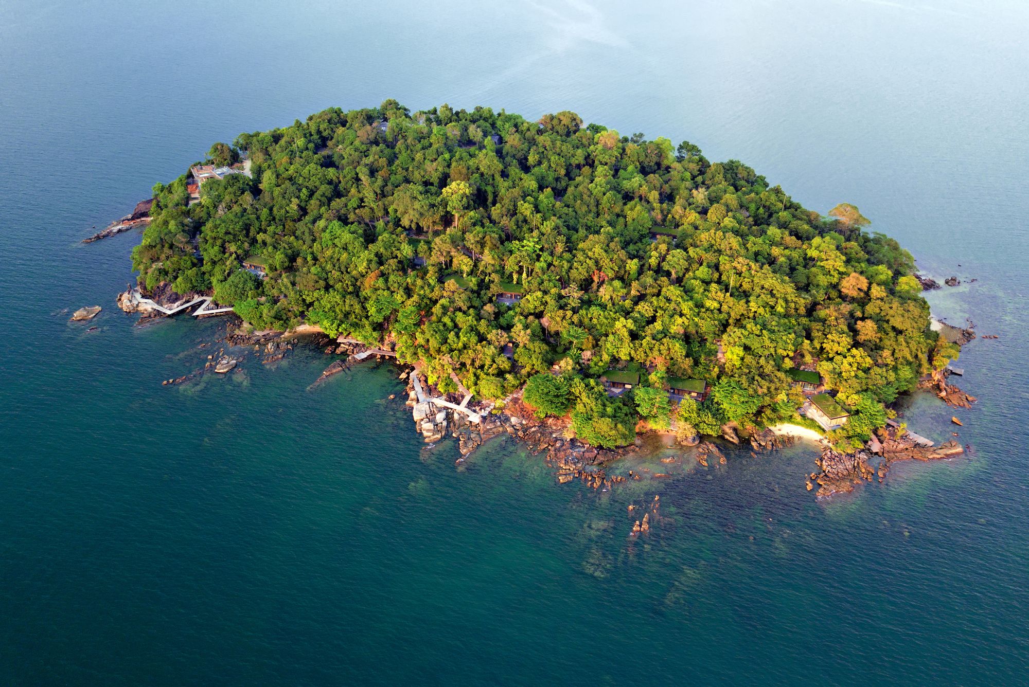 Le Cambodge pour les fins connaisseurs de Siem Reap: location: Krabey Island aerial view
