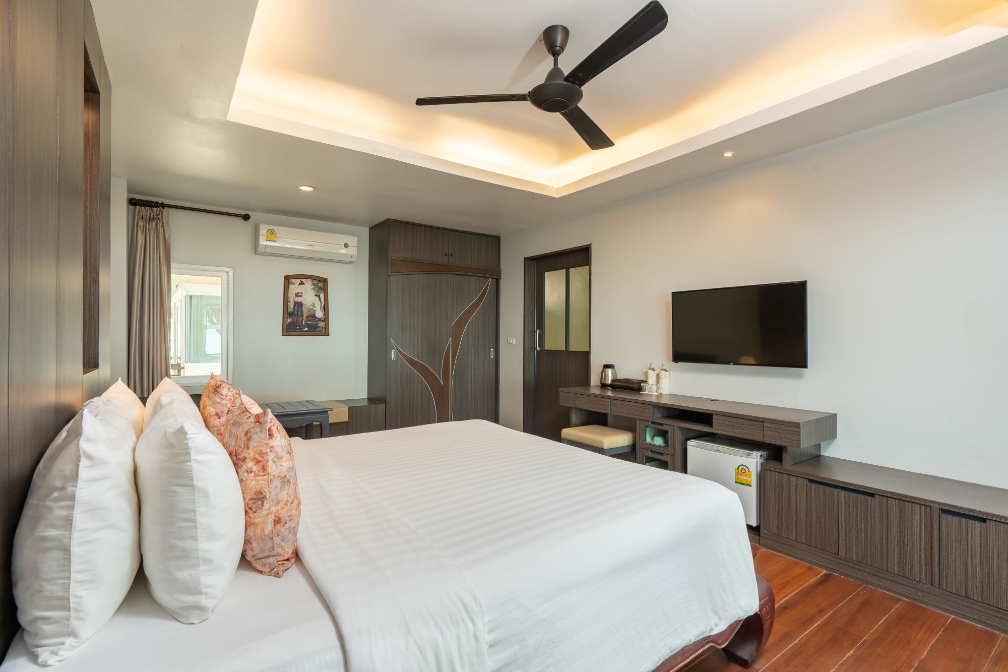 Koh Chang Paradise Resort & Spa in Ko Chang: Deluxe Beachfront Villa