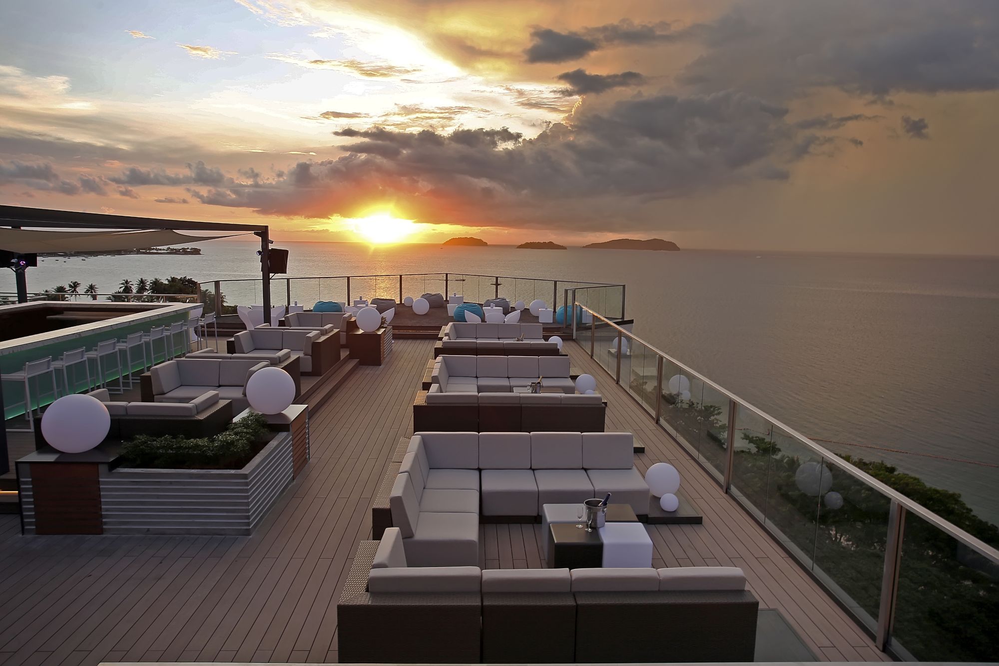 The Pacific Sutera Hotel à Kota Kinabalu: Horizons Sky Bar