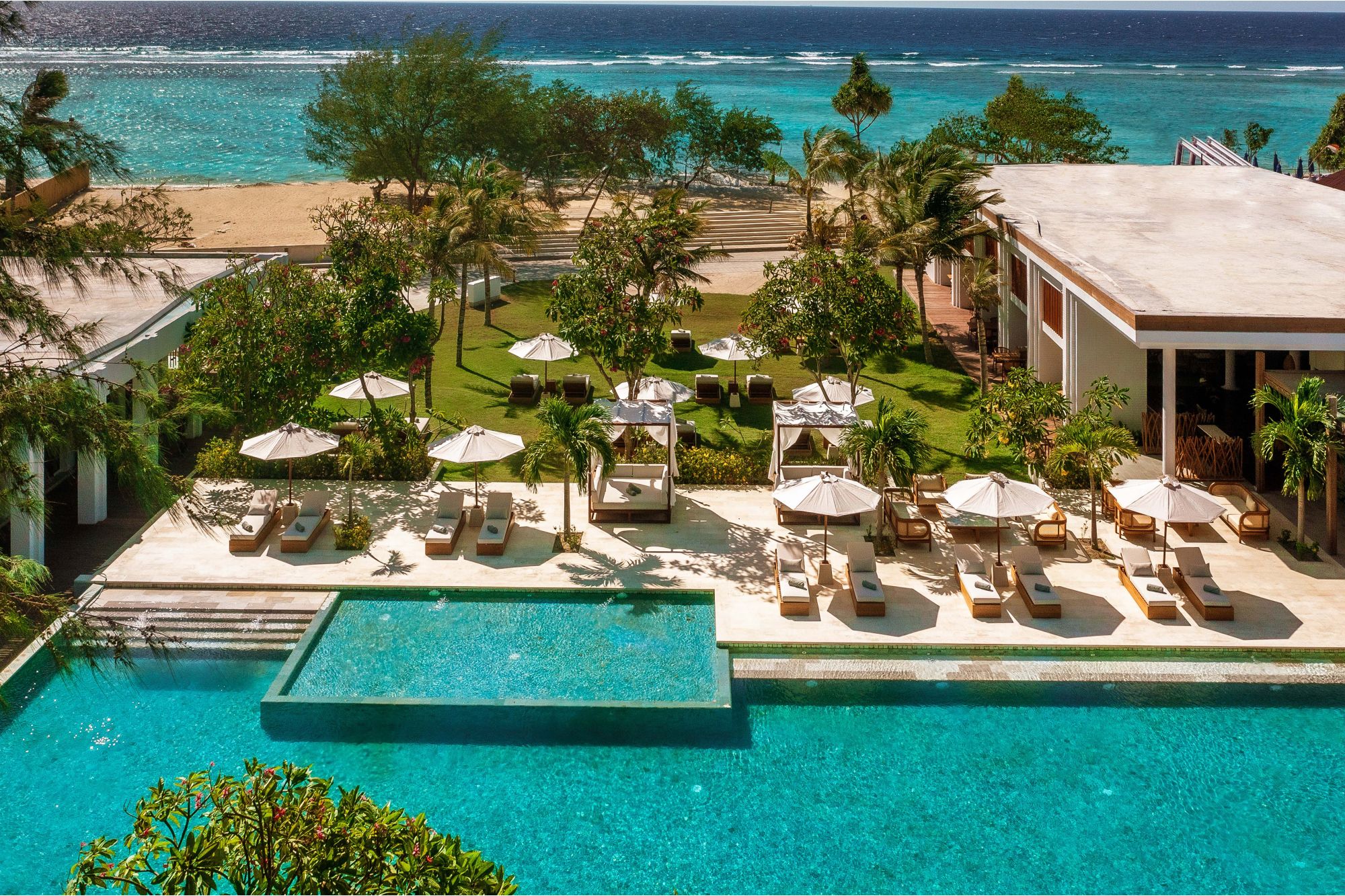 Cocana Resort in Gili:  Pacifica Poolsuite Pool Club