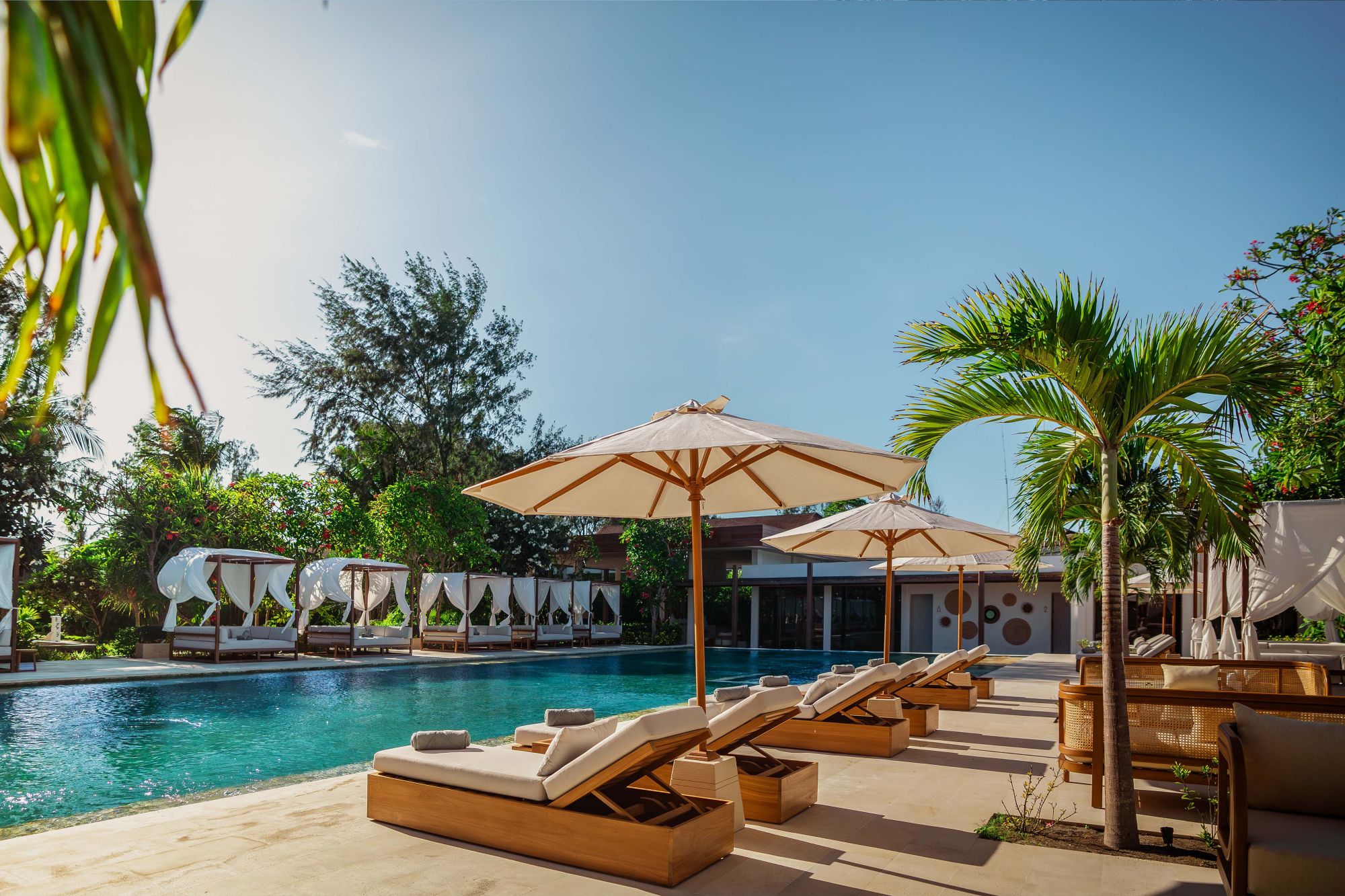 Cocana Resort in Gili:  Pacifica Poolsuite Pool Club