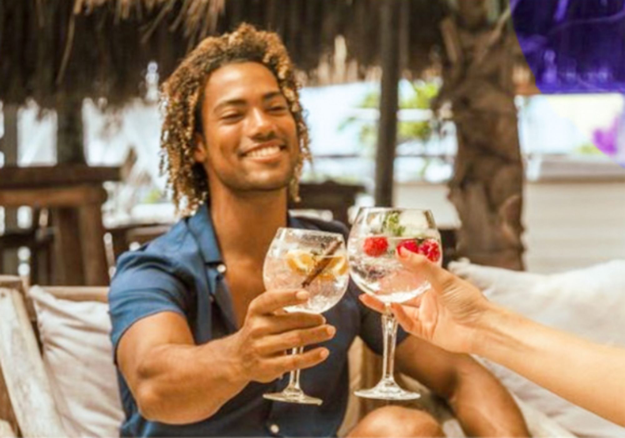 Cocana Resort in Gili:  Sunset Club