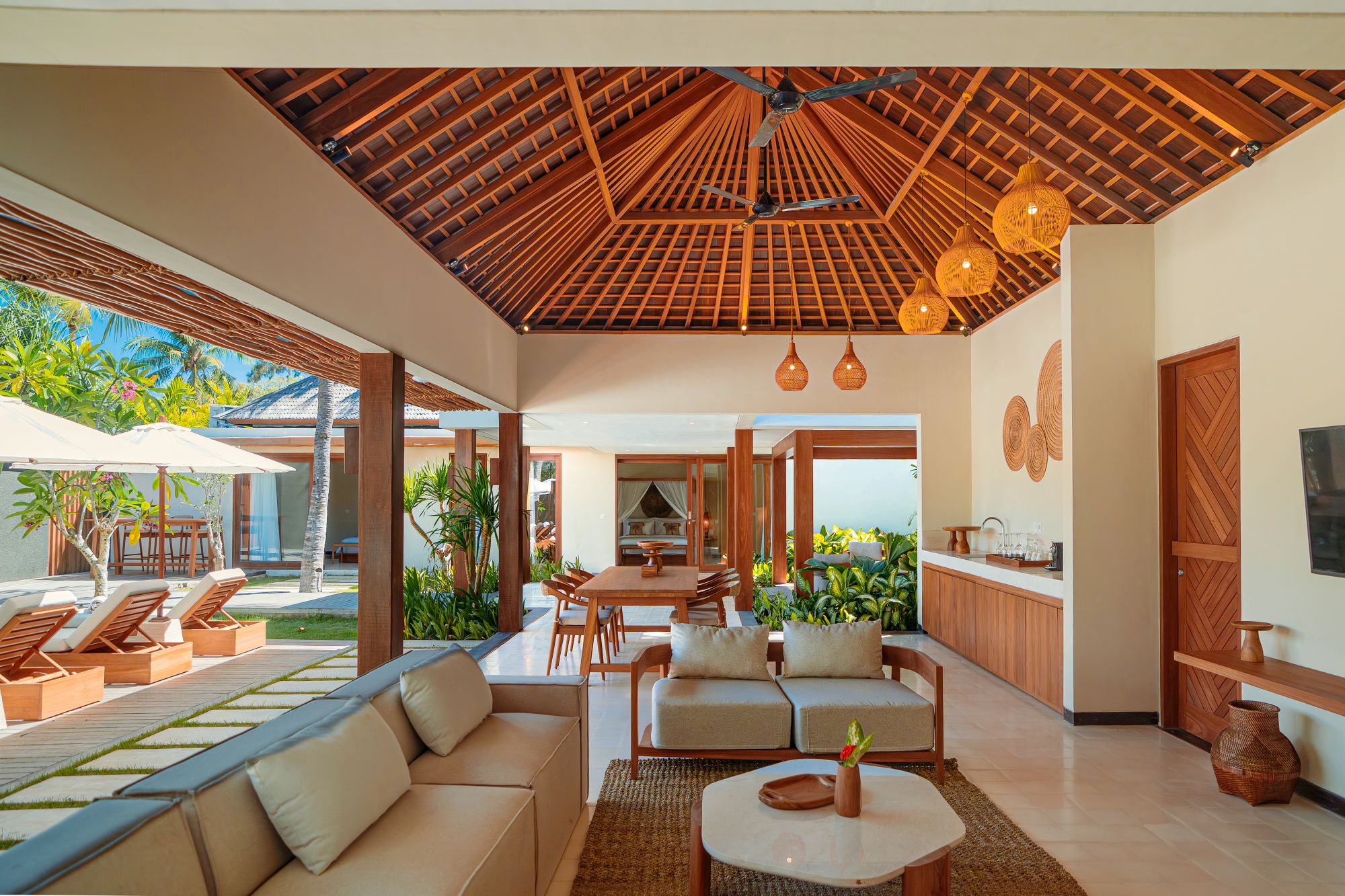 Cocana Resort in Gili:  3-Bedroom Pool Villa
