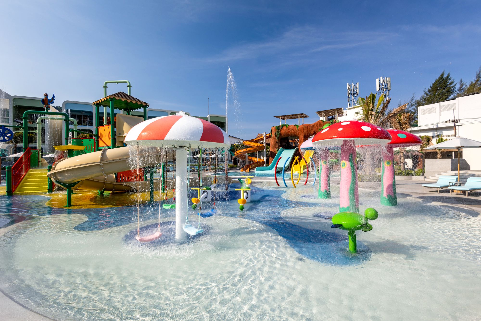 Katathani Phuket Beach Resort:  Vhari Wing