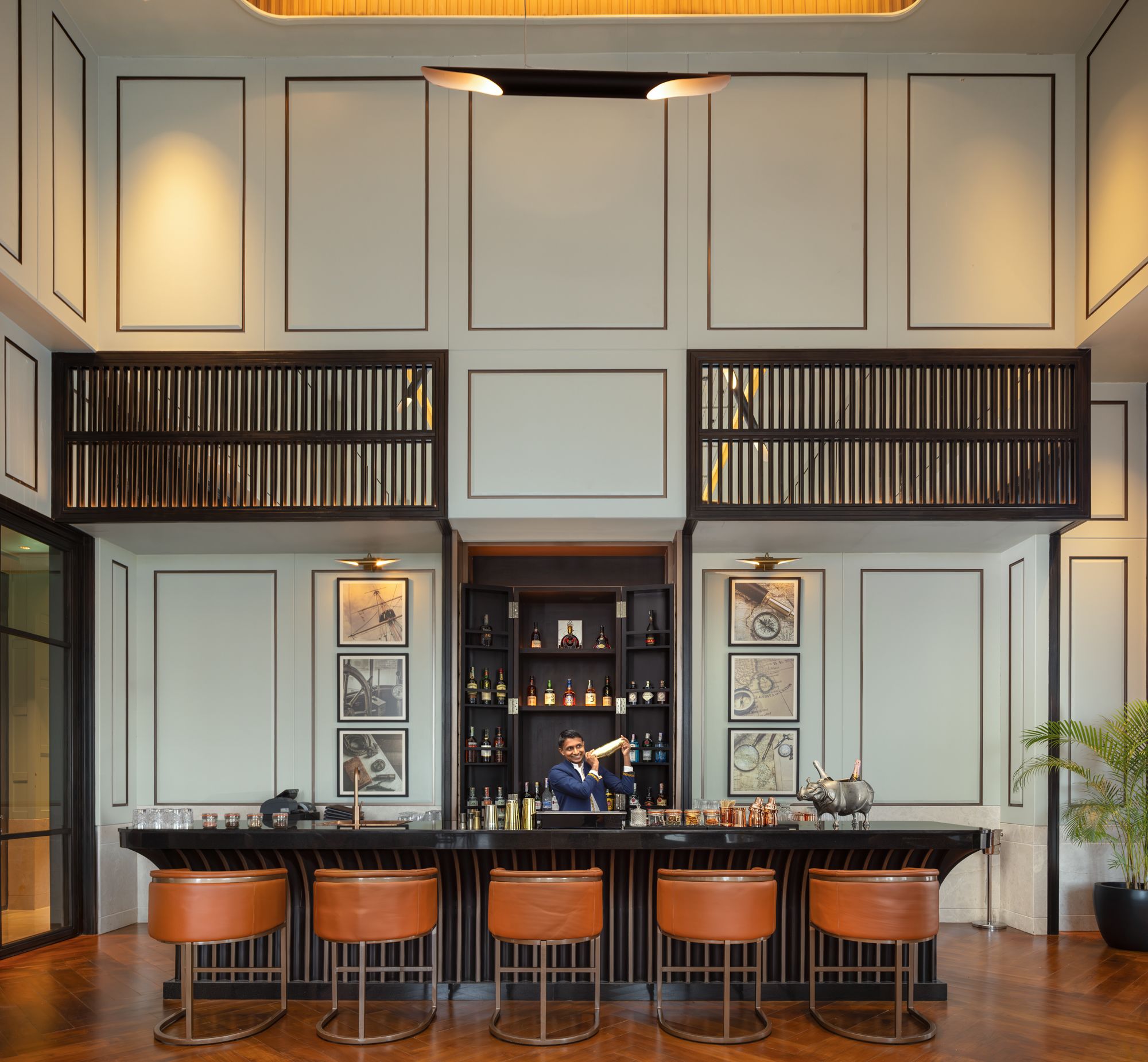 Amari Colombo:  The Chancellor Bar