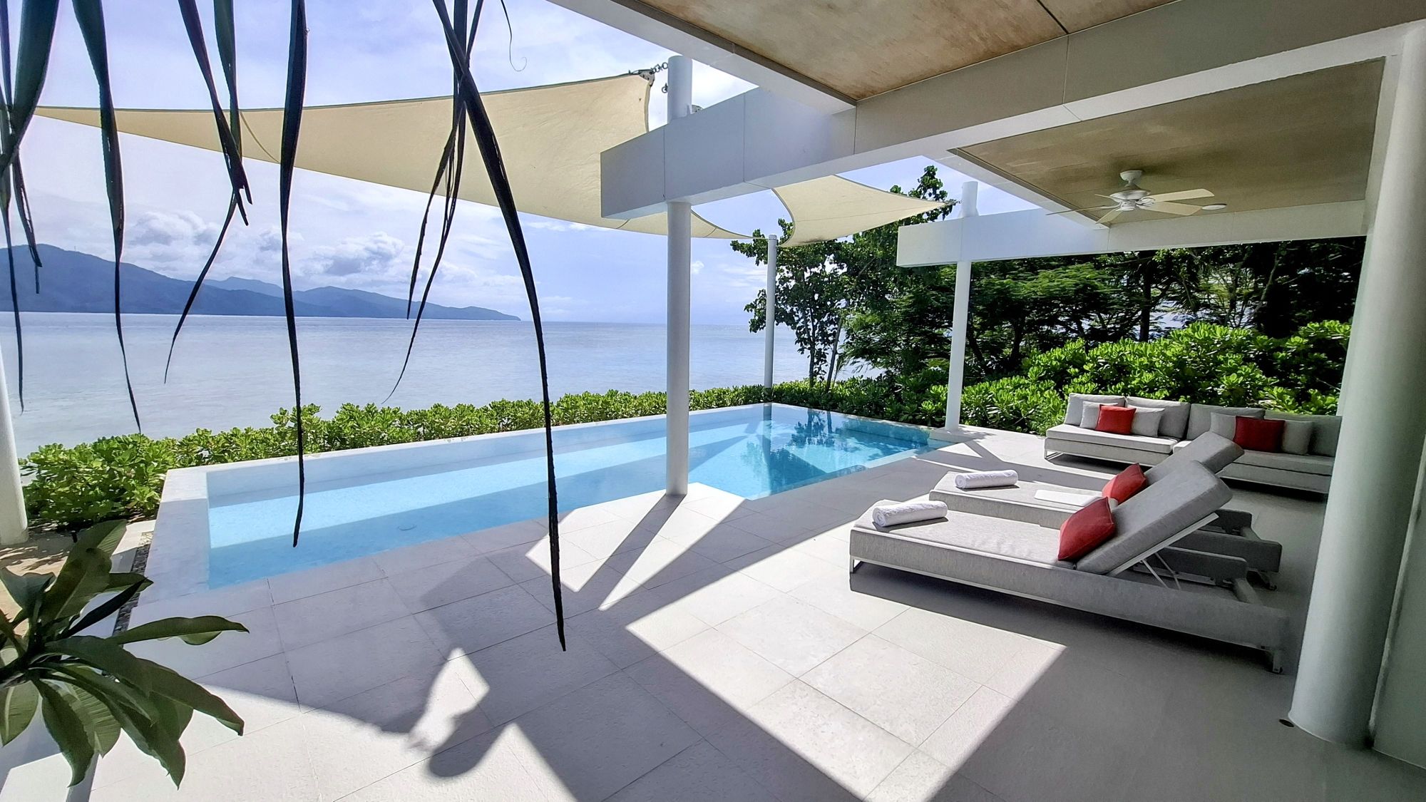 Banwa Private Island in Palawan: North One Villa