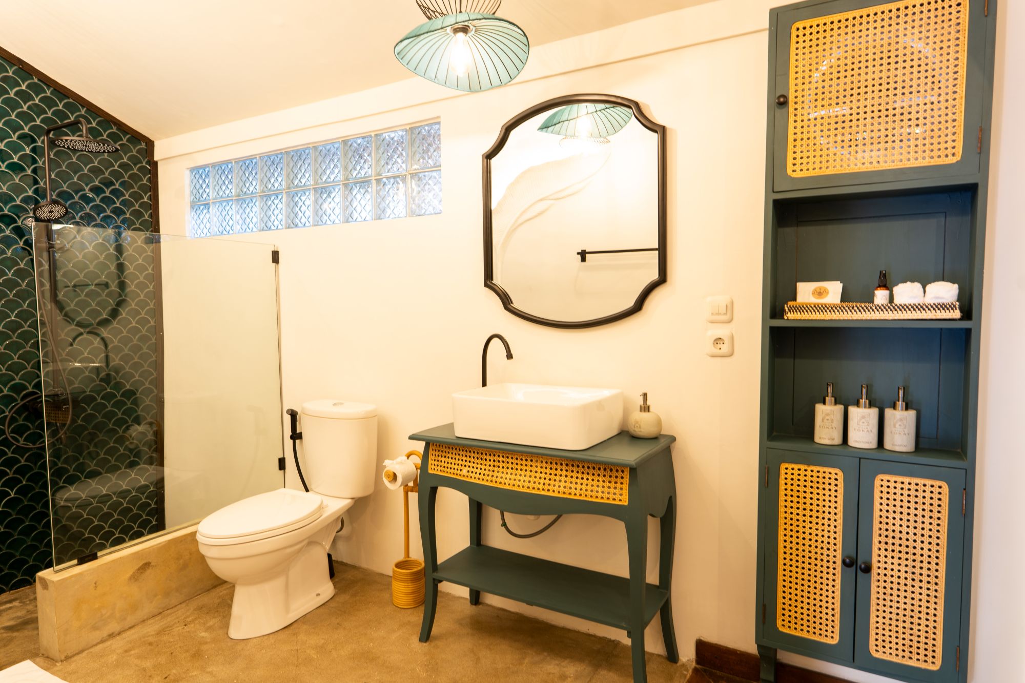 Villa Tokay à Gili: The Sunset Room | bathroom
