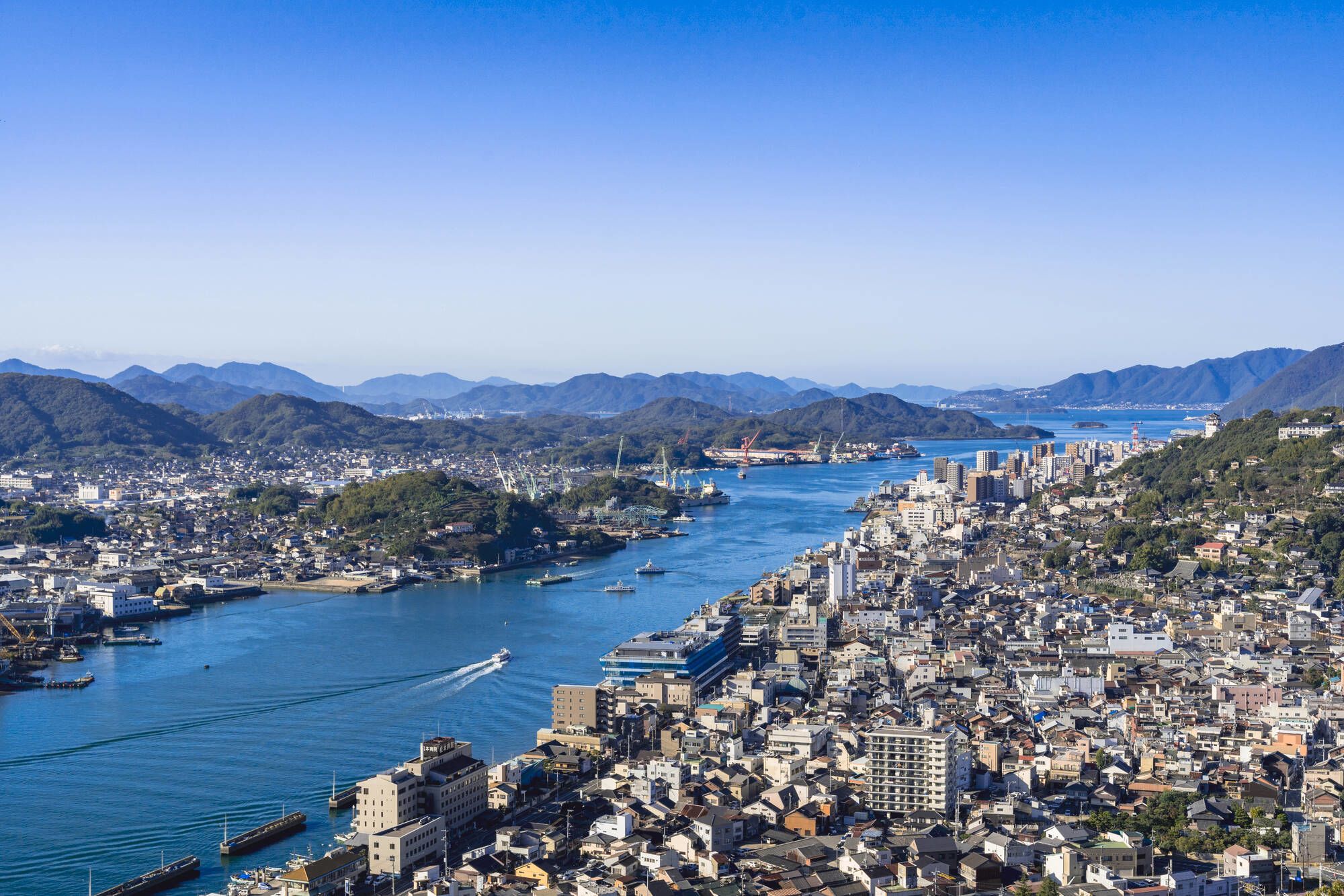 Japans Inselmeer aktiv erleben ab Hiroshima: Onomichi straits and Onomichi city view