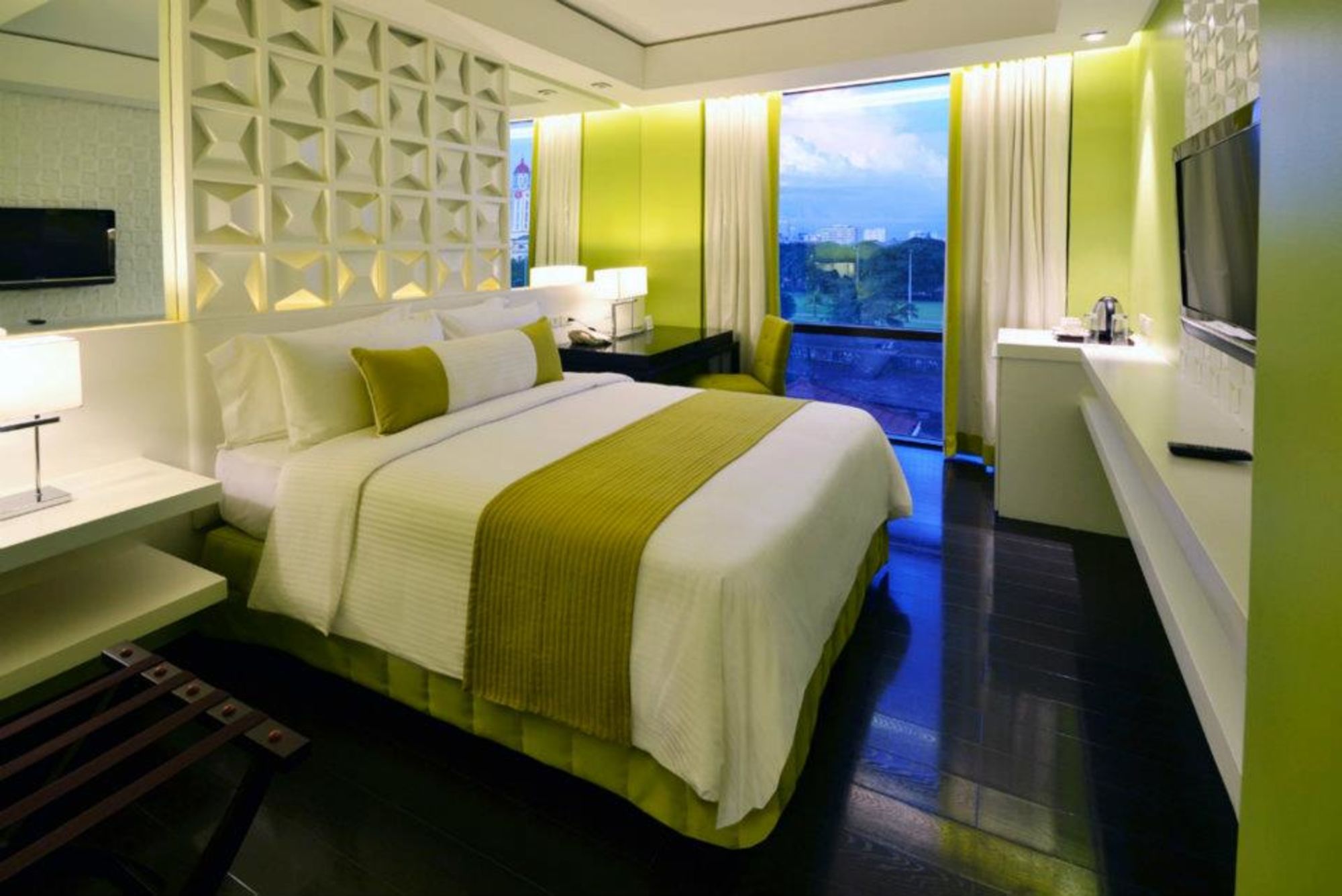 The Bayleaf Intramuros in Manila: Deluxe King