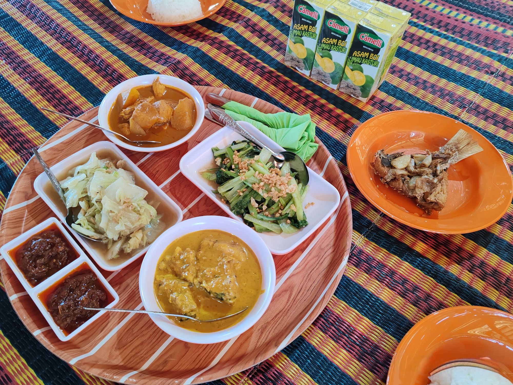Le bonheur simple au bord de la mer – Taburan Beach Experience de Kota Kinabalu: Taburan Beach | Local specialities
