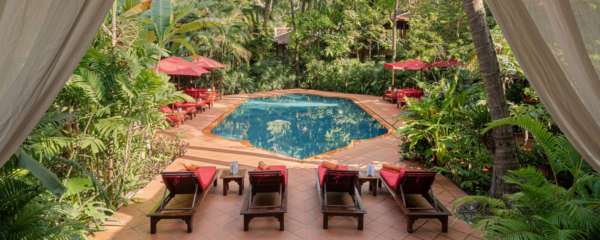 Angkor Village Hotel à Siem Reap: Swimmingpool