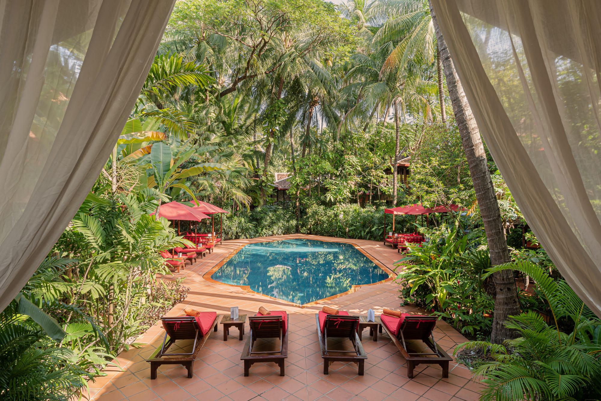 Angkor Village Hotel à Siem Reap: Swimmingpool