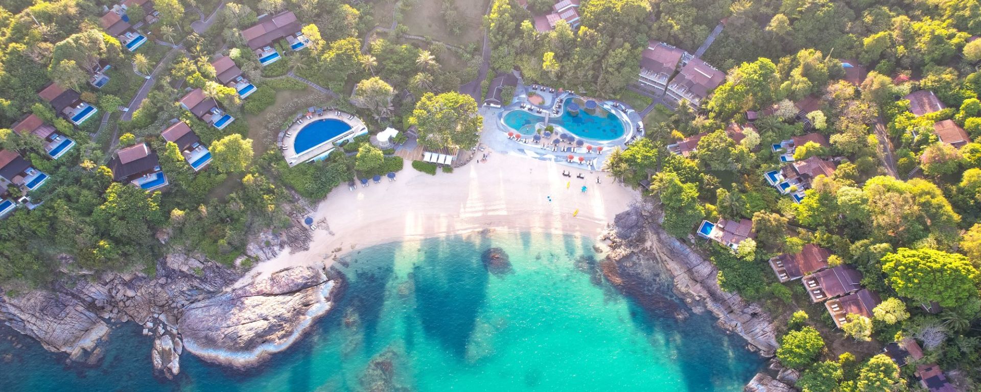 Garrya Tongsai Bay Samui in Ko Samui:  beach: exterior: Overview & Beach