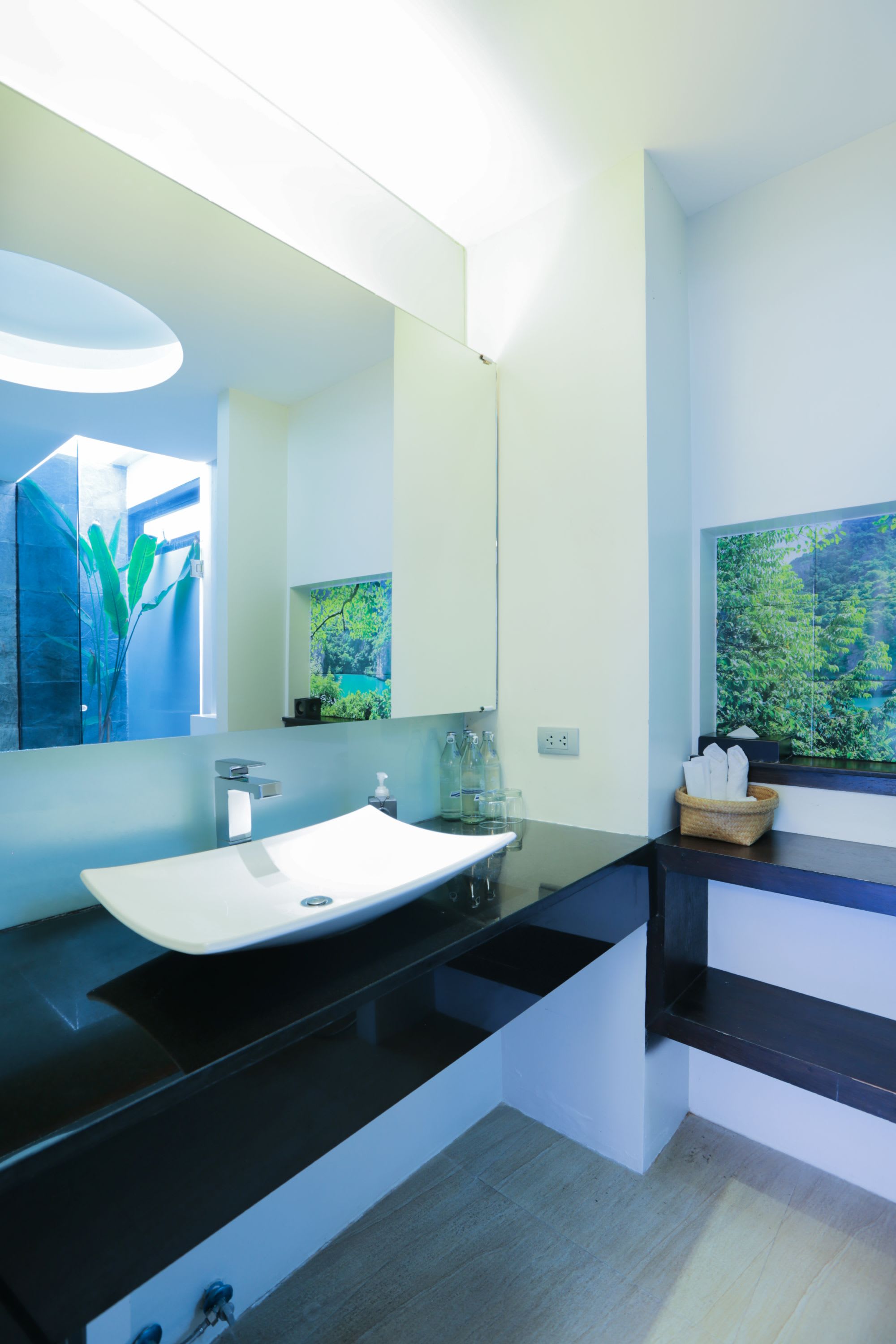 Aava Resort & Spa in Khanom: Deluxe Bungalow | Bathroom