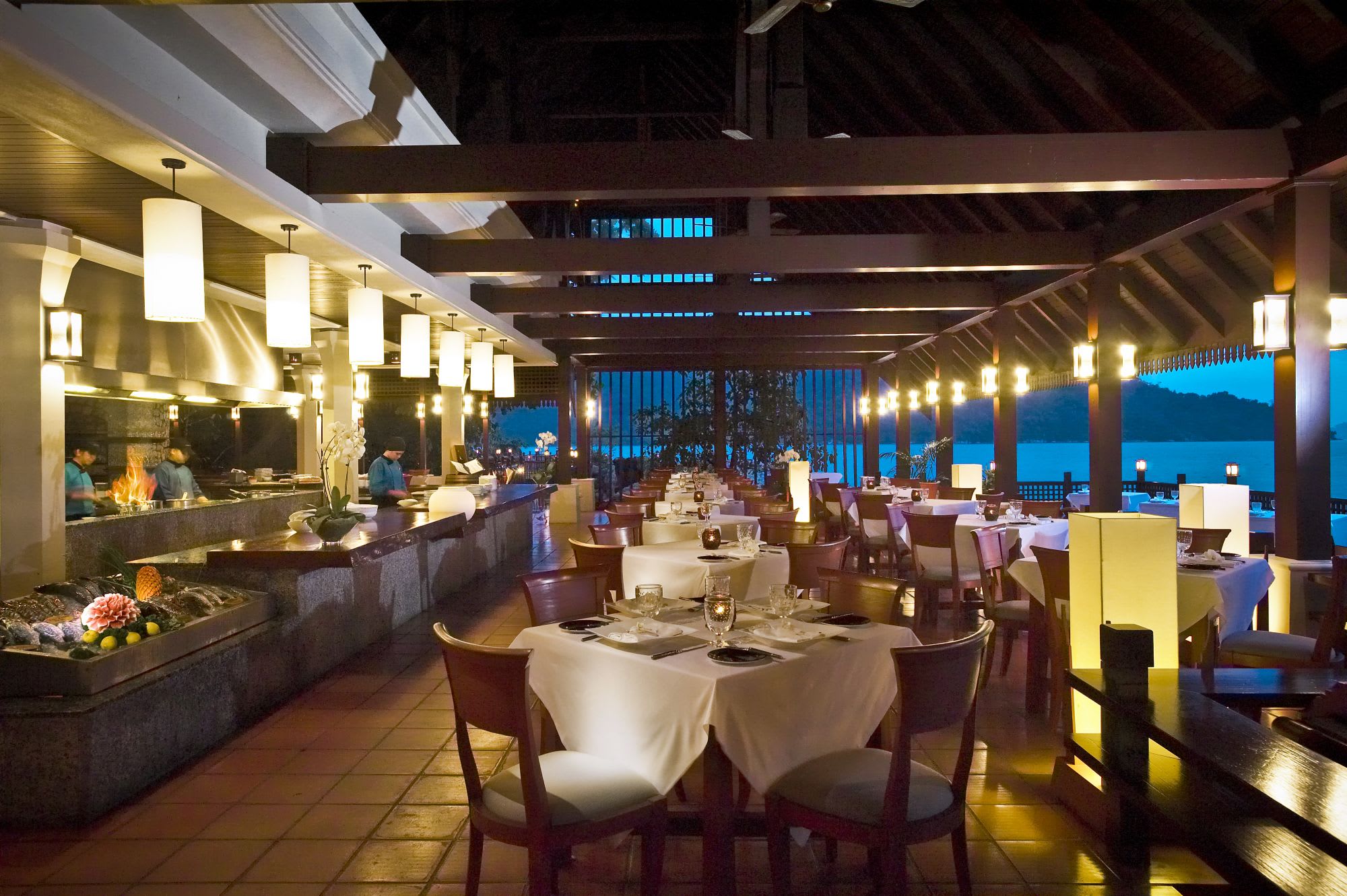 Pangkor Laut Resort: Fisherman's Cove Interior Evening