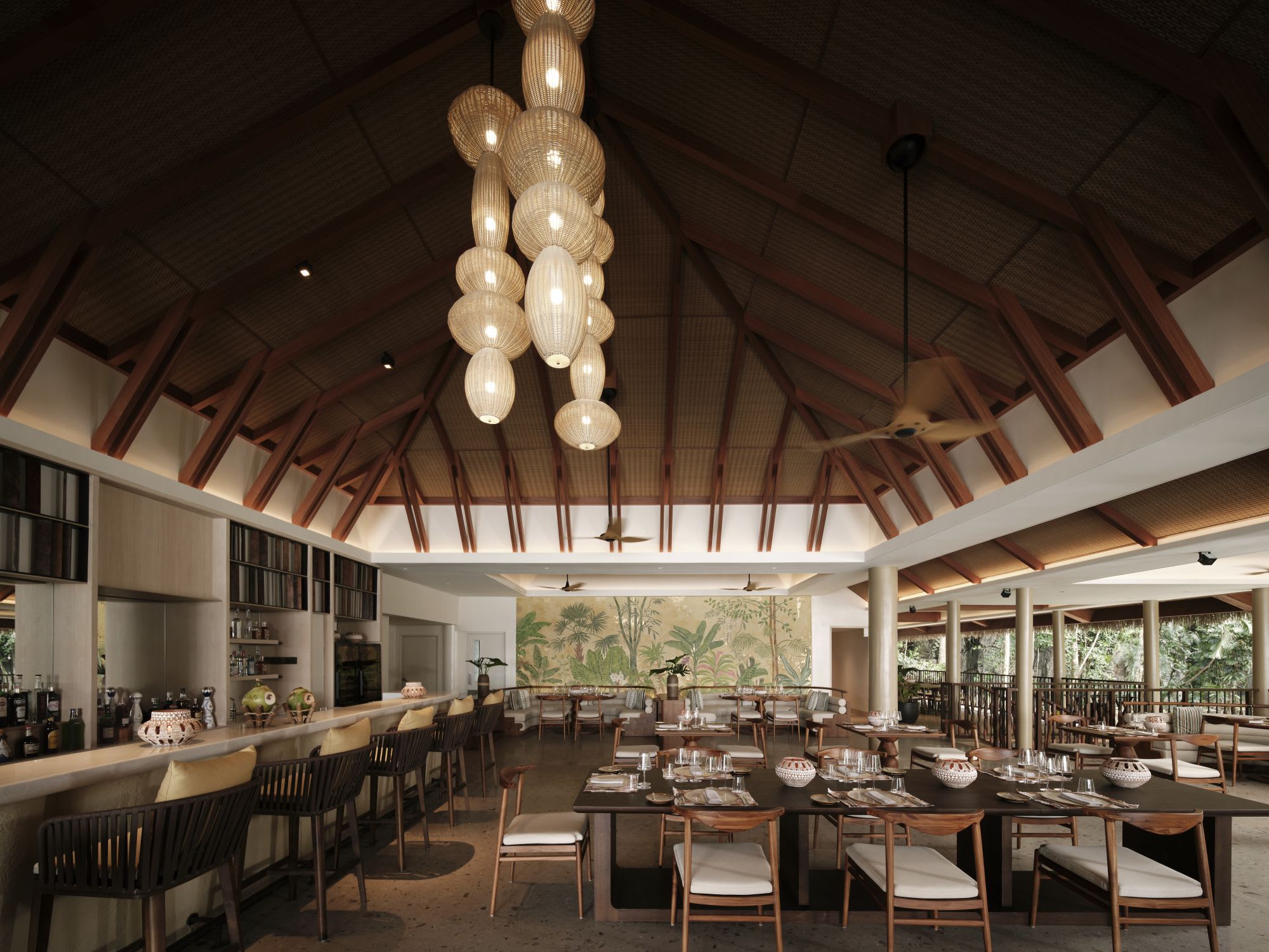 El Nido Resorts Lagen Island in Palawan:  Clubhouse Restaurant 