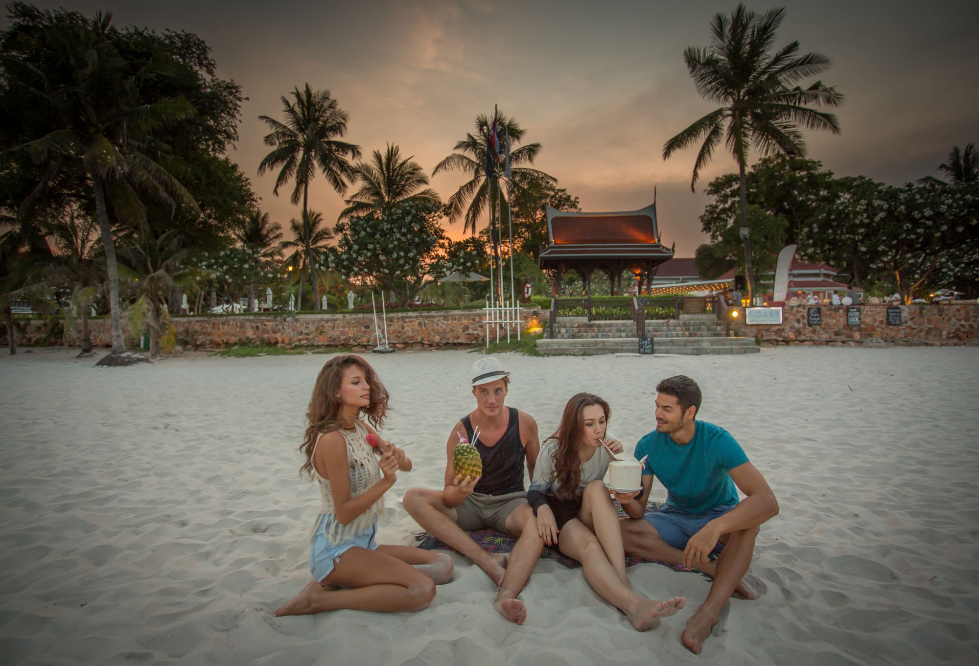 Centara Grand Beach Resort Hua Hin: Beach