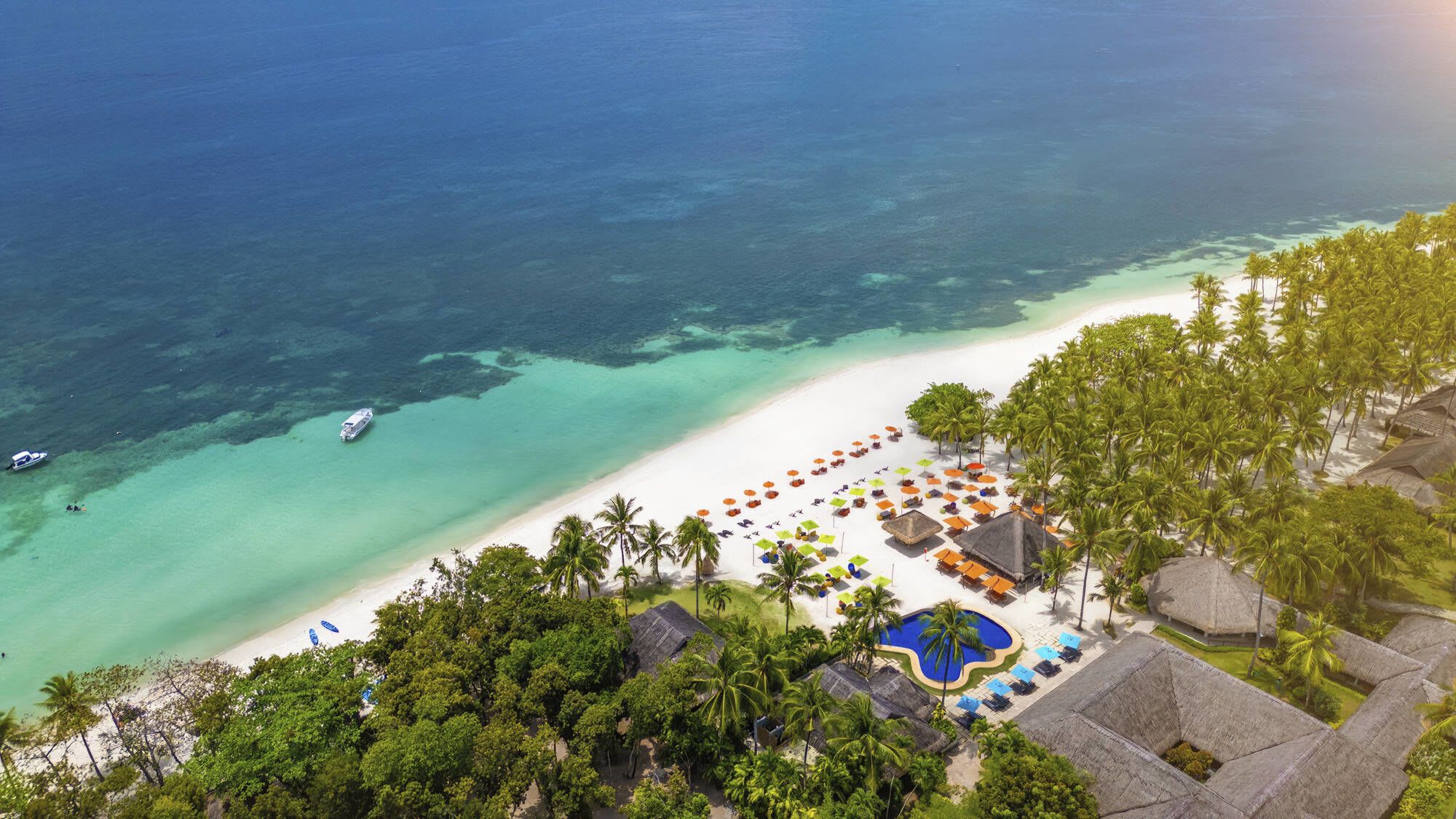 Oceanica Resort Panglao in Bohol:  Beach Area