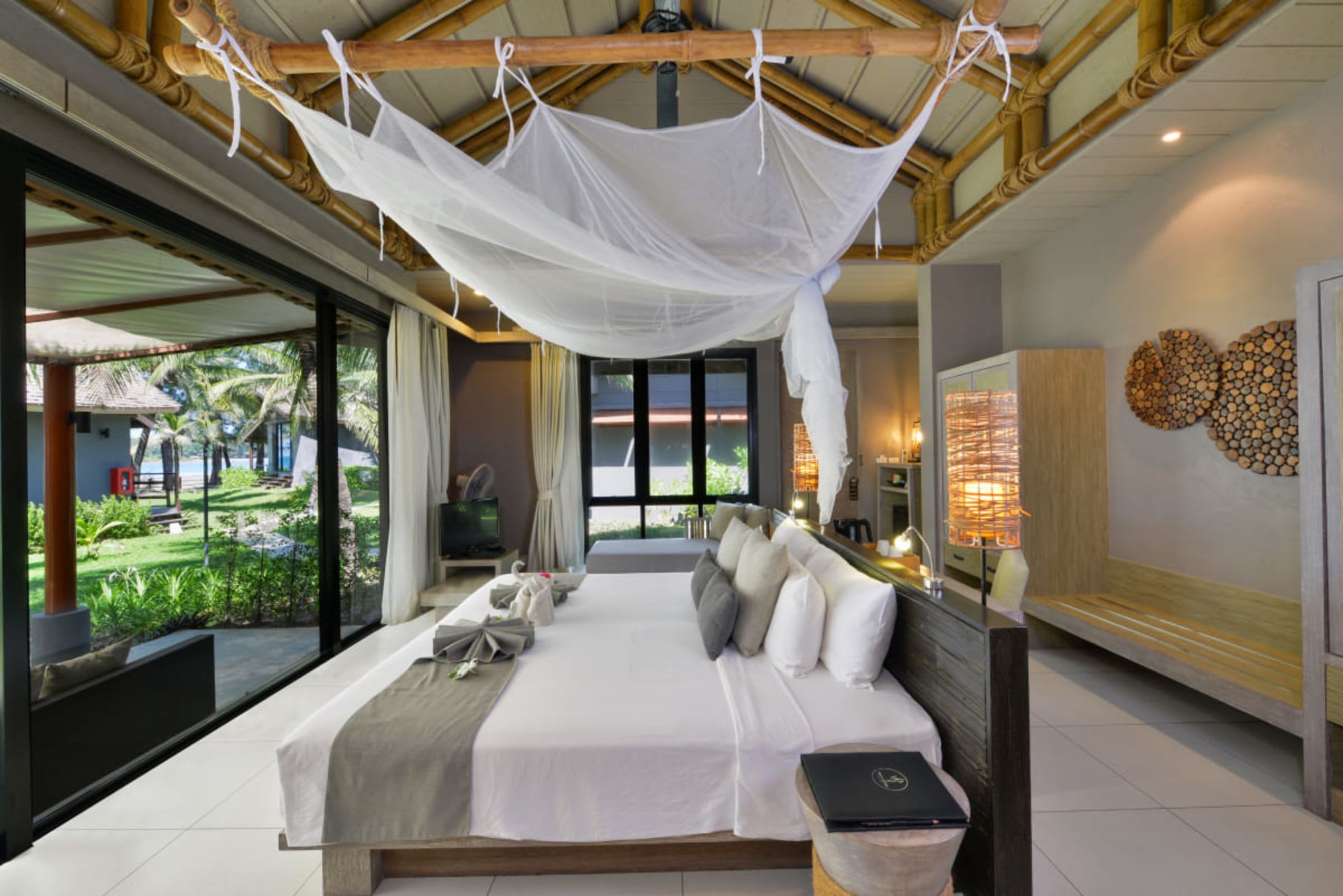 Twin Lotus Resort & Spa in Ko Lanta: Deluxe Seaview Villa