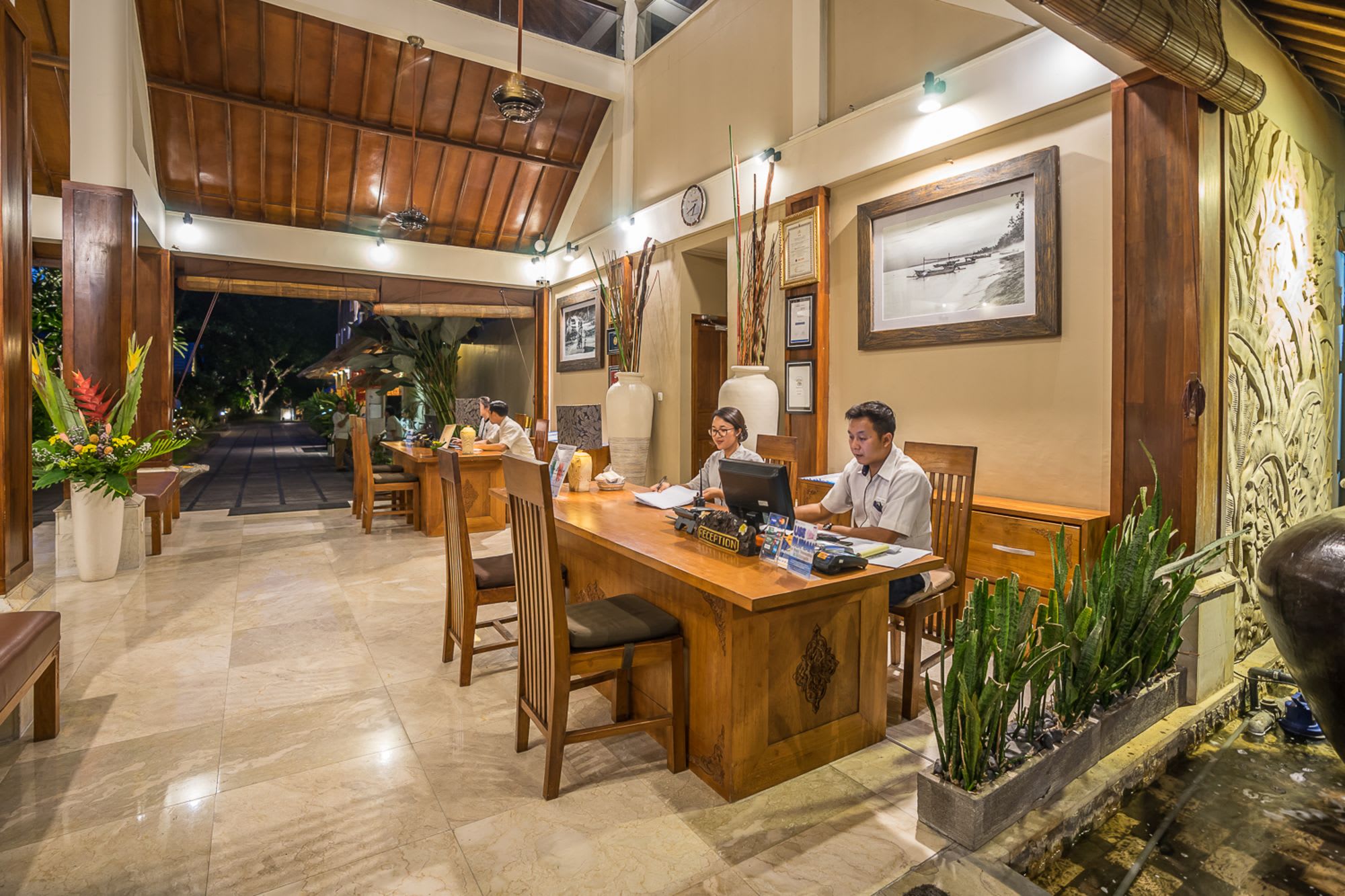 The Lovina Bali in Nordbali: Lobby
