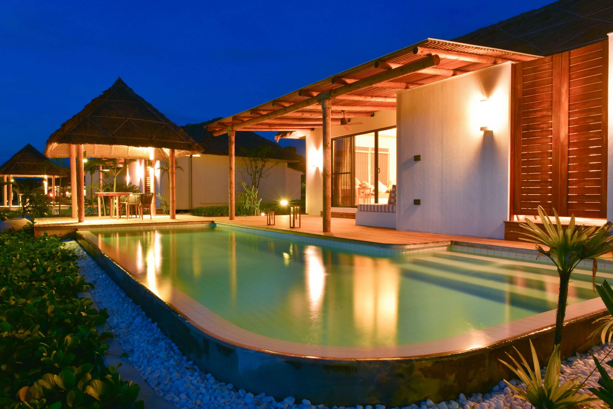 The Royal Sands Koh Rong: Beachfront Pool Villa