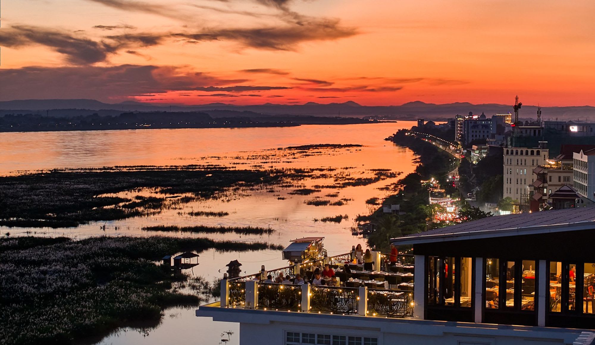 La Seine Boutique Hotel à Vientiane: View from rooftop