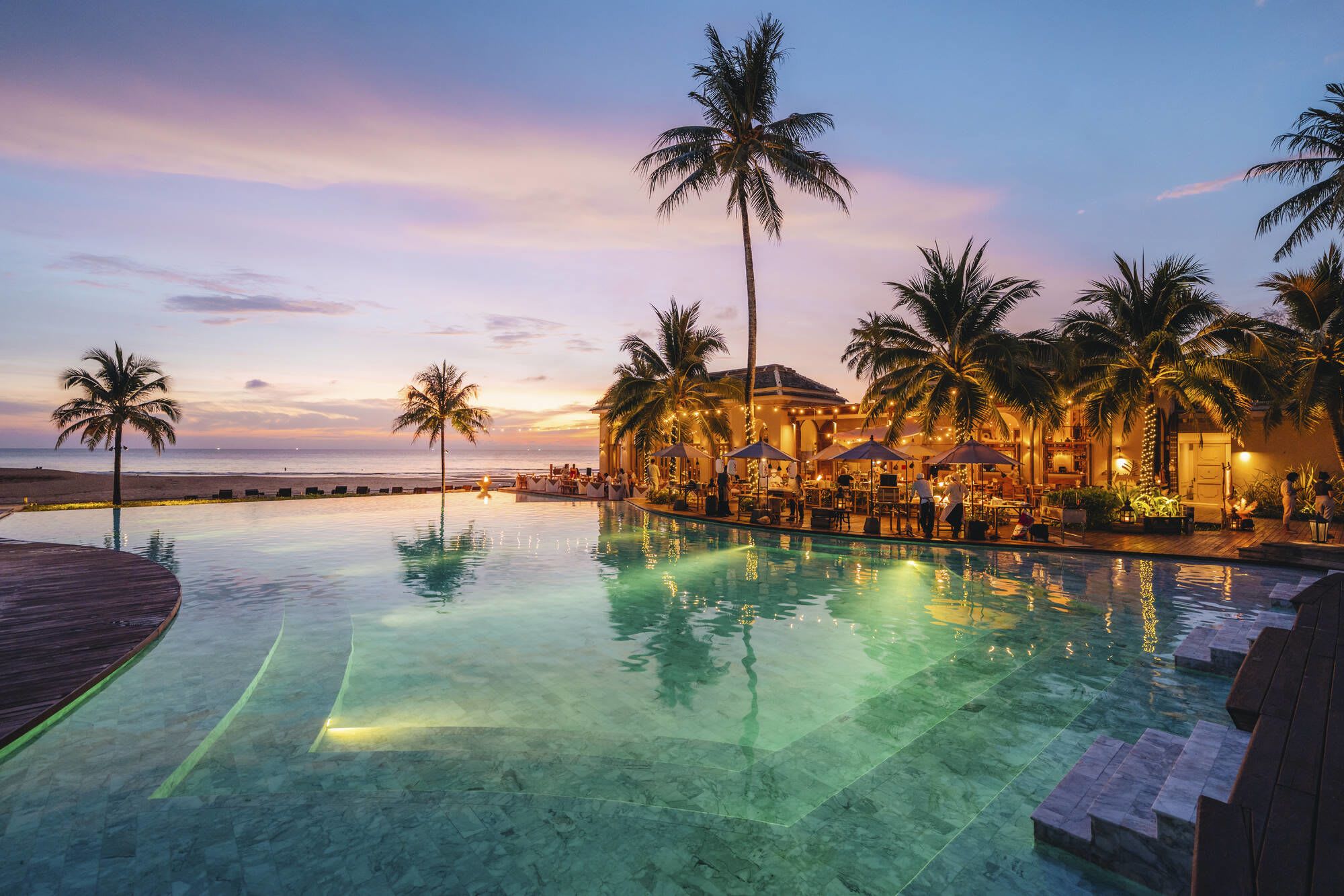 Devasom Khao Lak Beach Resort & Villas:  f&b: Pool | Devasom Beach Grill & Bar