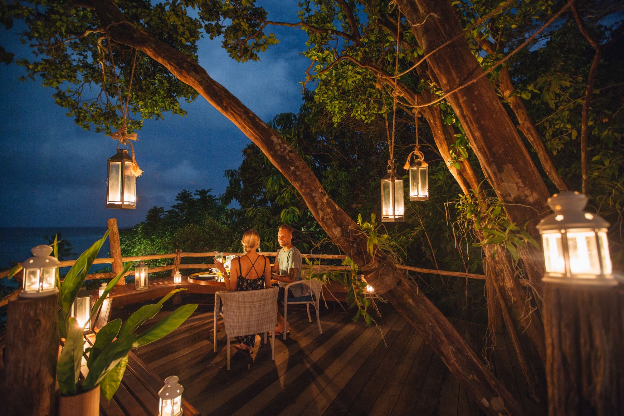 Bawah Reserve: Lookout dining at dusk
