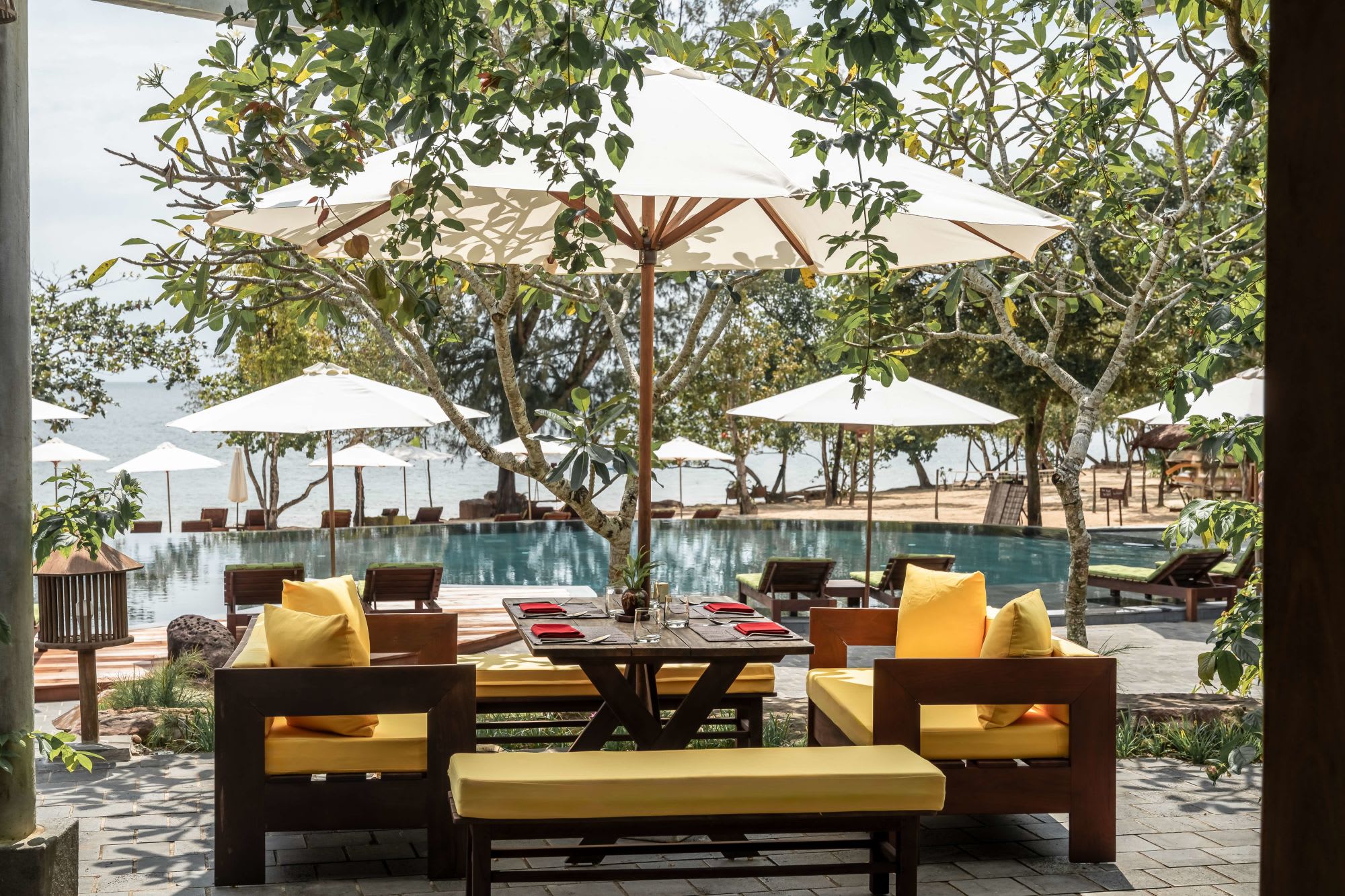 Green Bay Phu Quoc Resort & Spa:  Palm Bistro | outdoor terrace