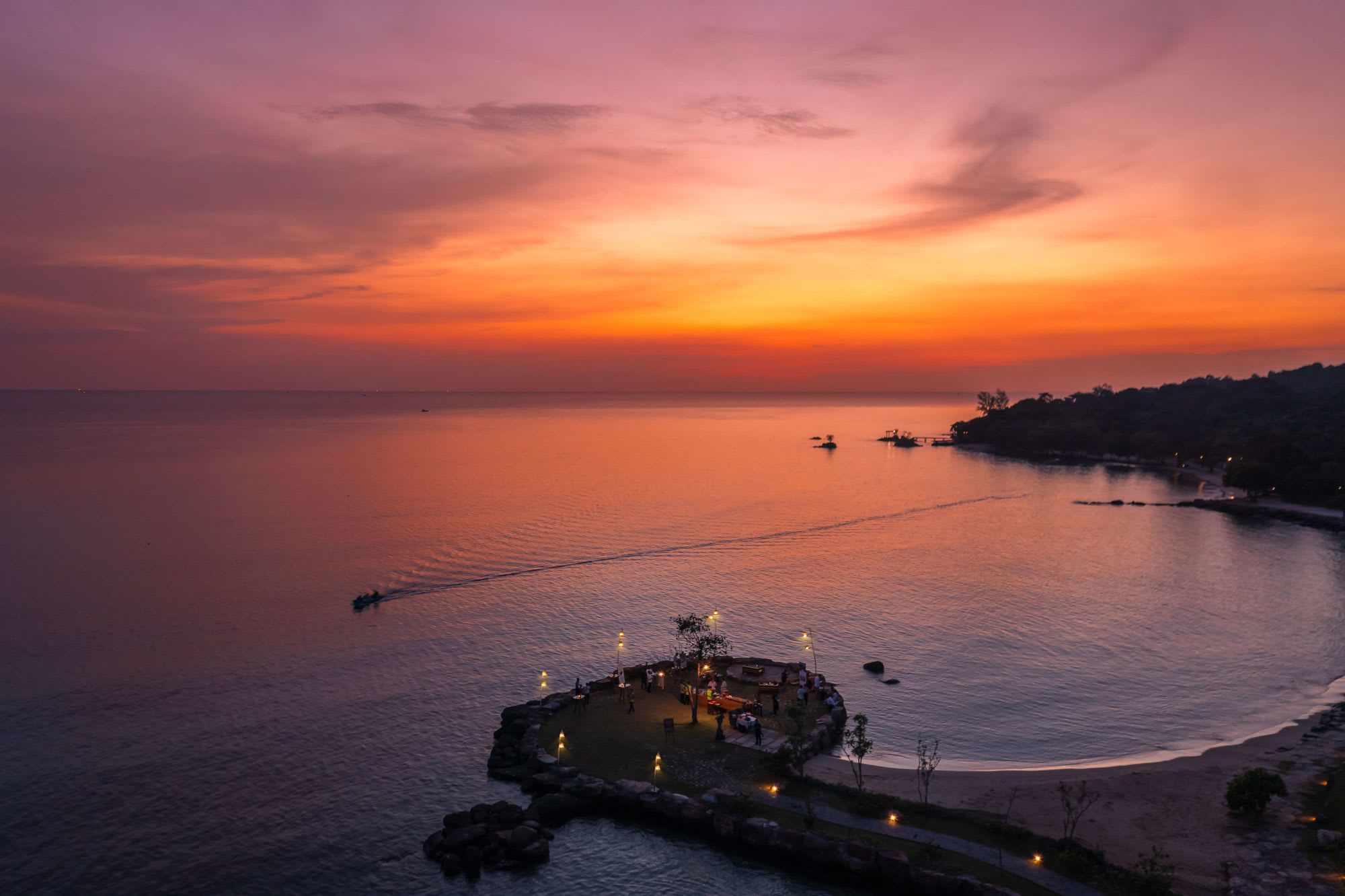 Green Bay Phu Quoc Resort & Spa:  Sunset Panorama