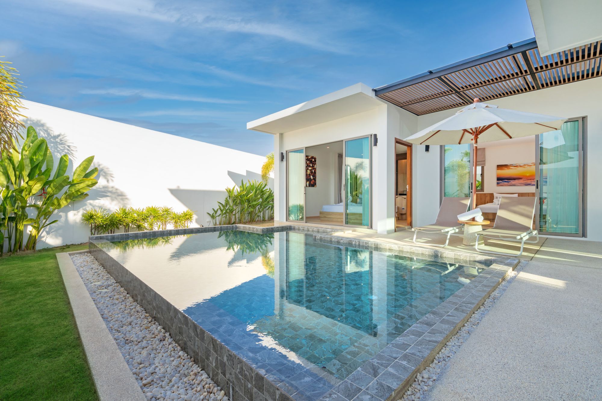 Escape Villas in Phuket: Standard Pool Villa 2-BR