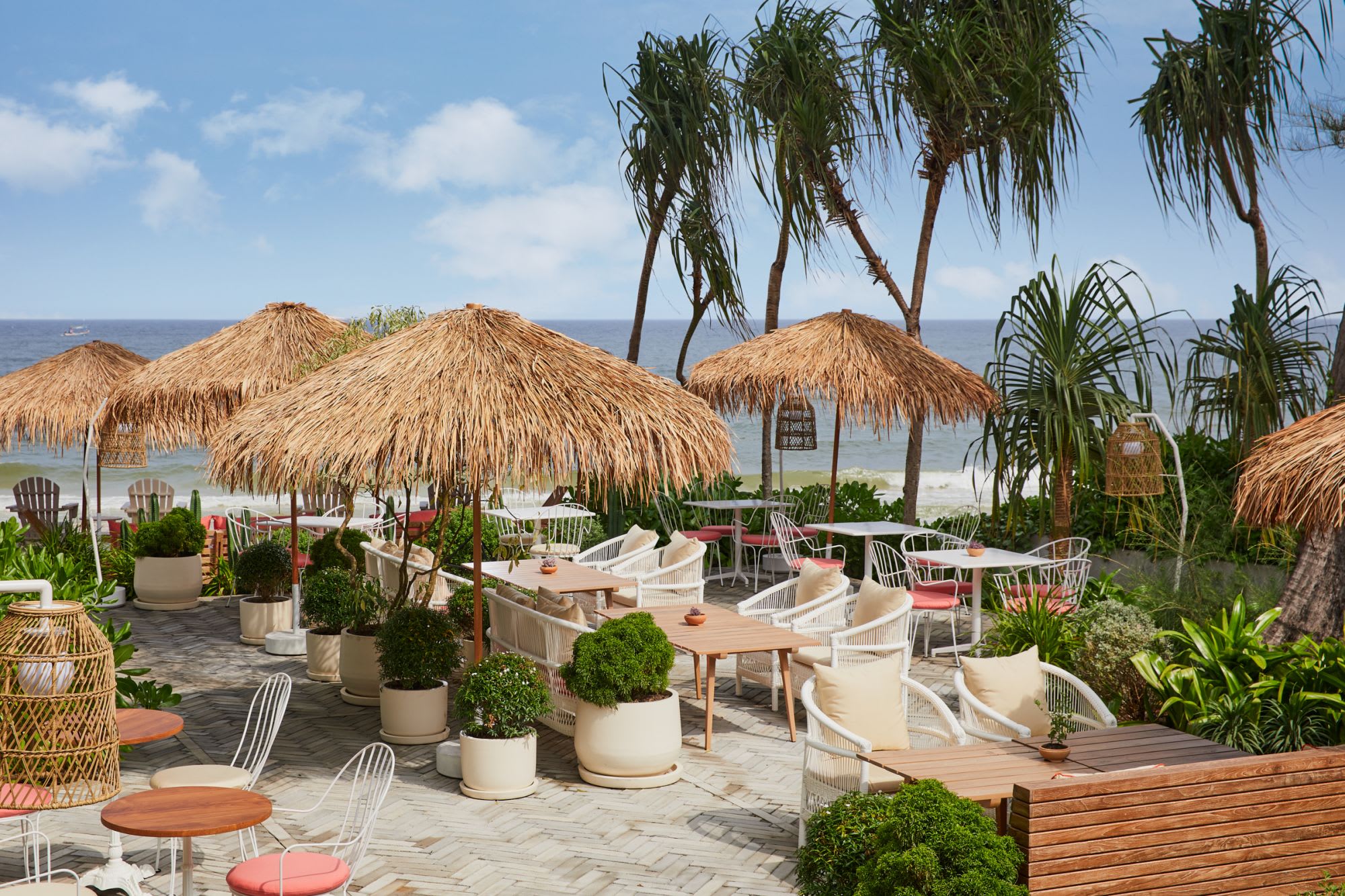 The Standard, Hua Hin: Praça