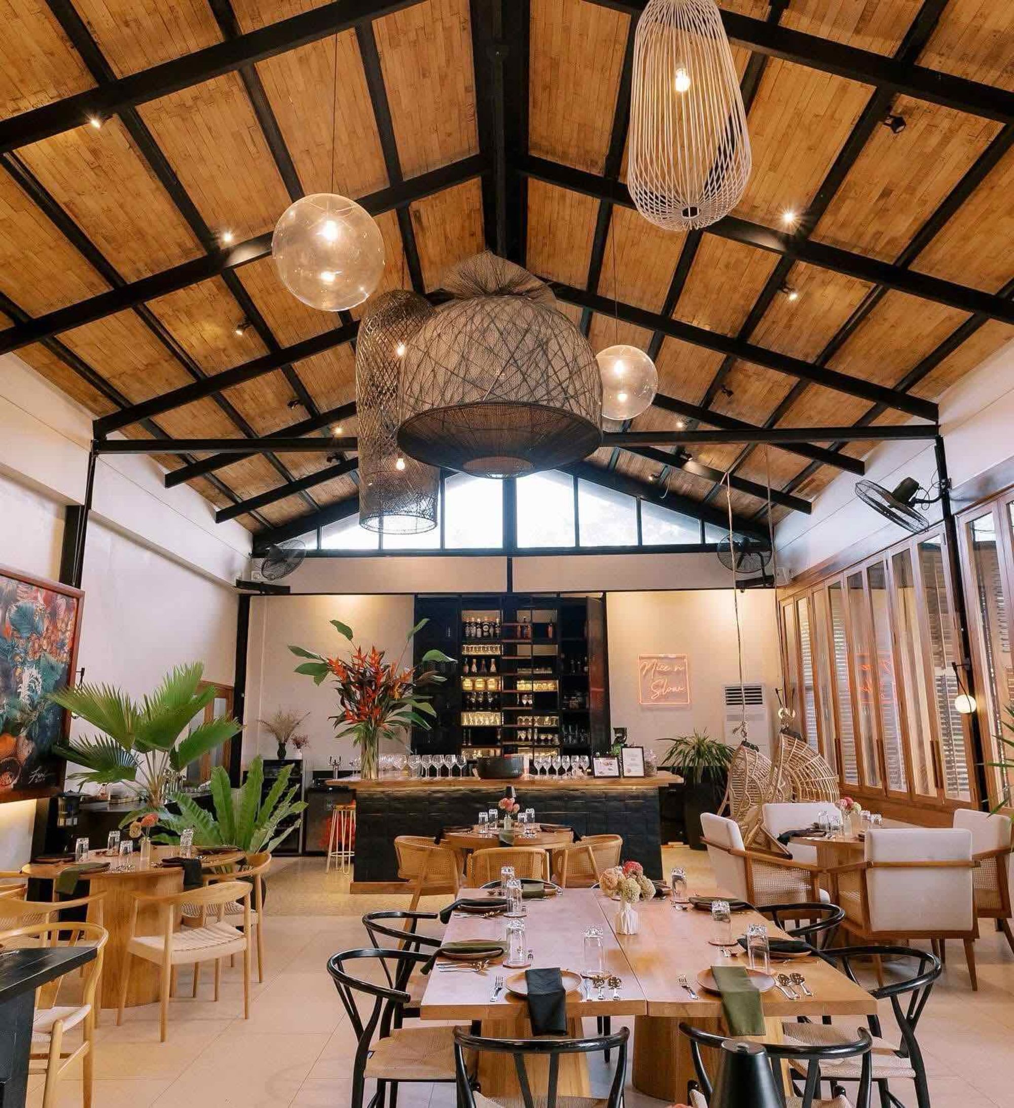 Inselwelt Visayas ab Negros: f&b: Negros | Bacolod Lanai by Freshstart