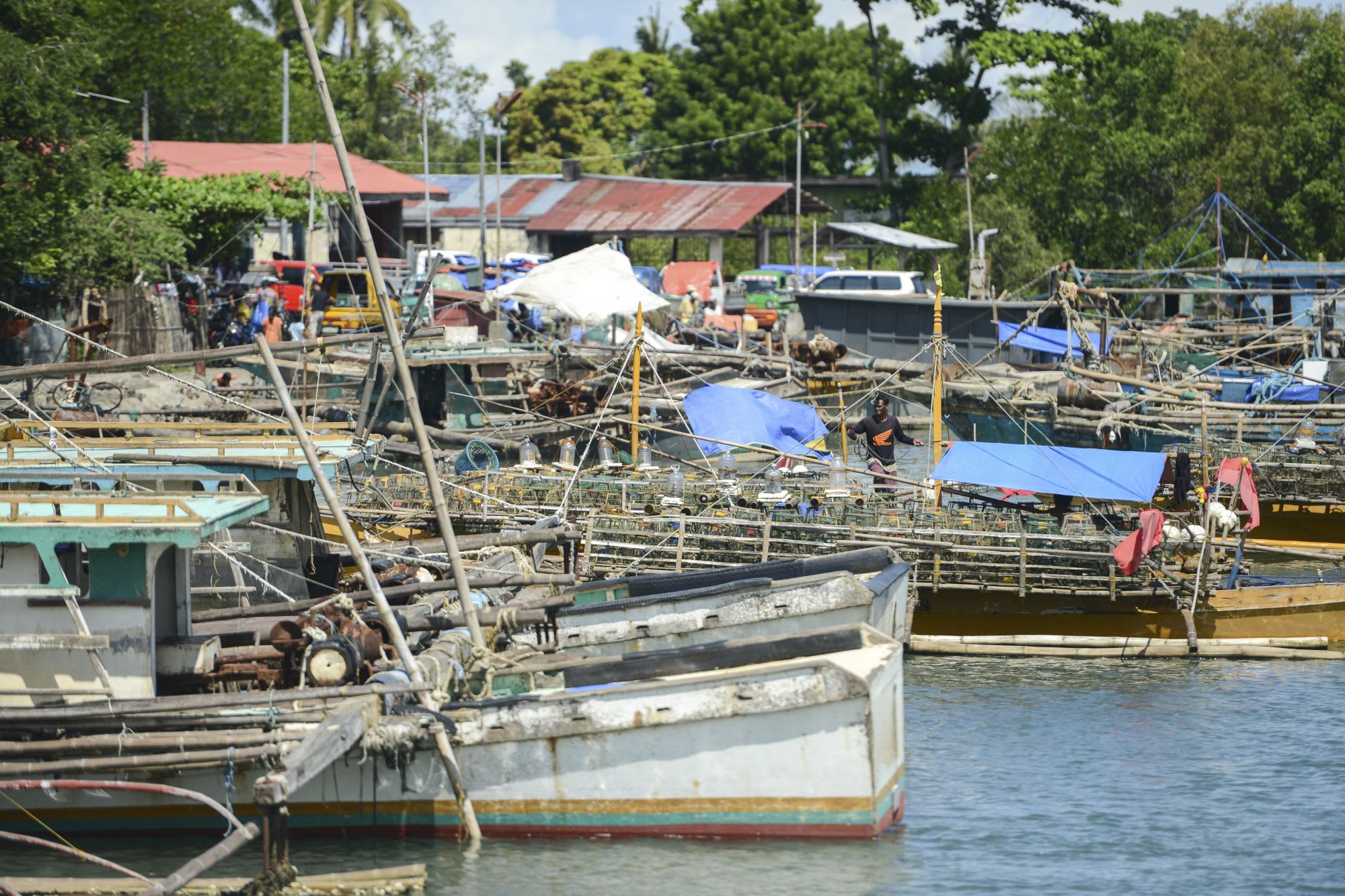 Inselwelt Visayas ab Negros: Negros Bacolod