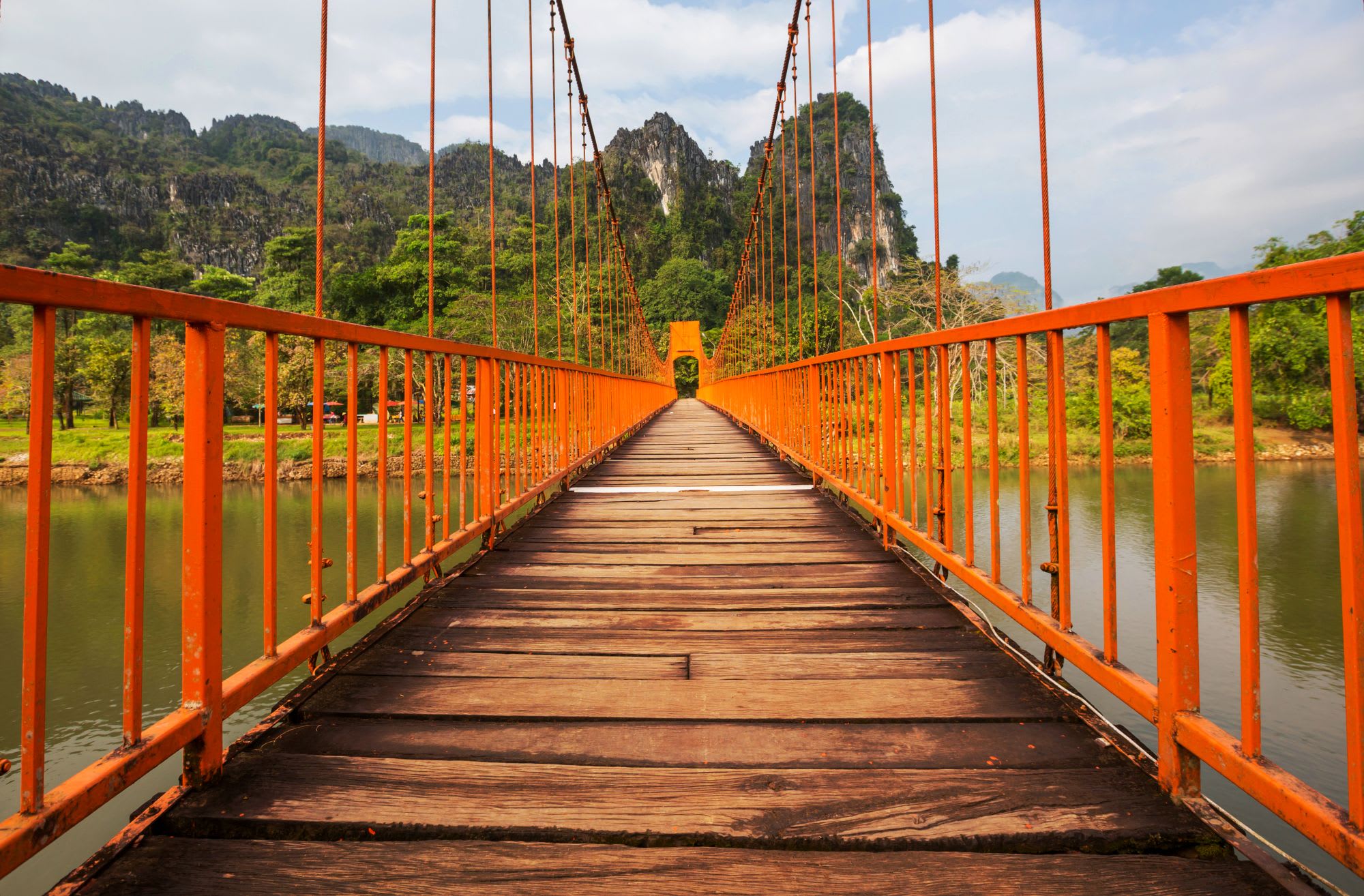 Laos Kompakt von Luang Prabang nach Vientiane: Vang Vieng