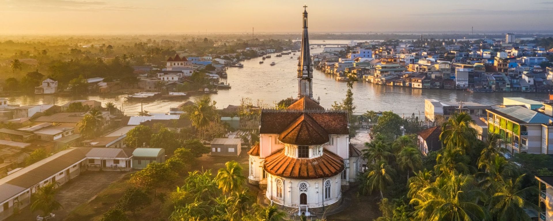 Le fascinant delta du Mékong - de Saigon à Phu Quoc: Mekong Delta - Cai Be Church