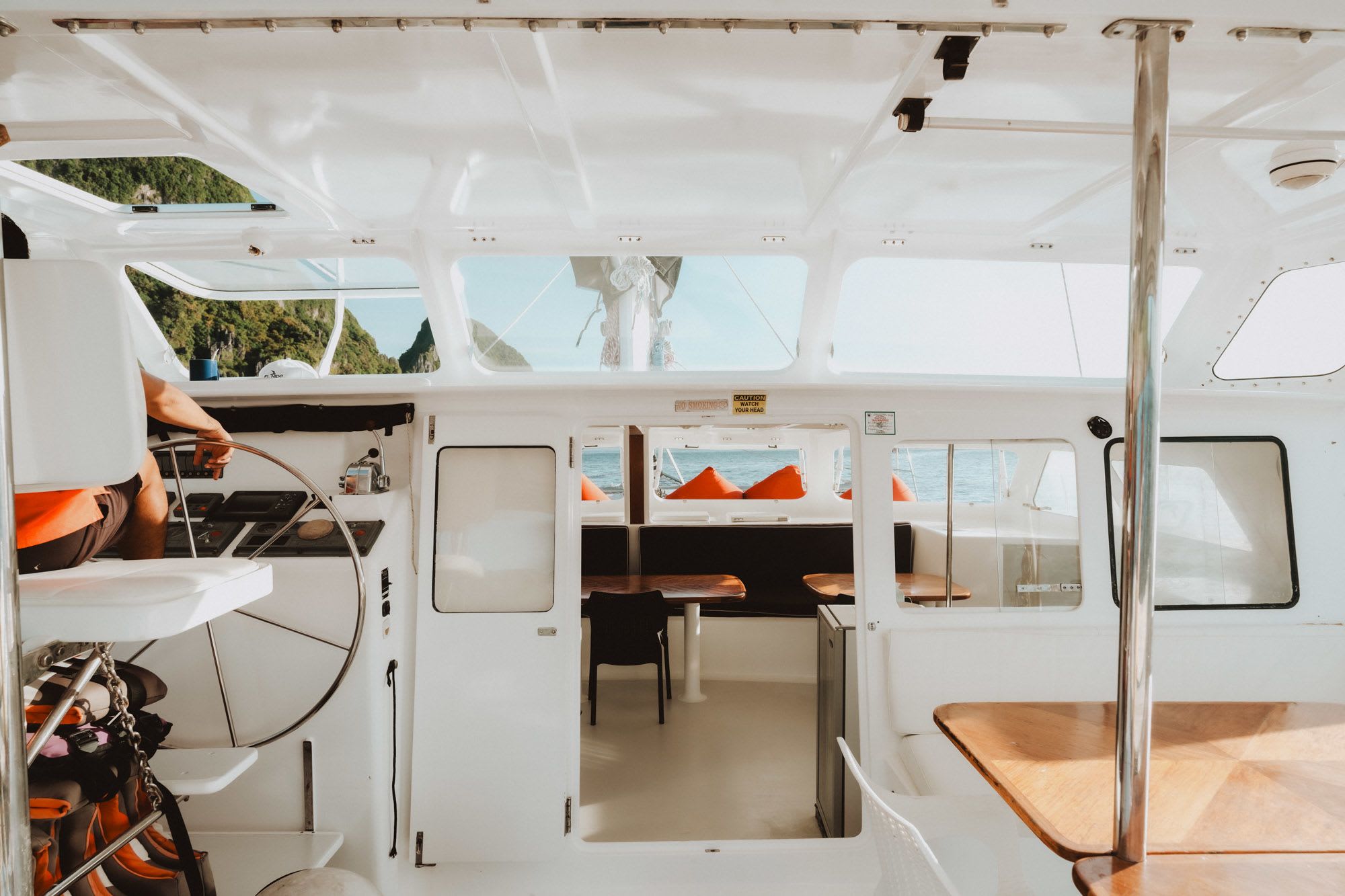 Privater Katamaran im Inselparadies ab Palawan: facilities: El Nido Yachting Club