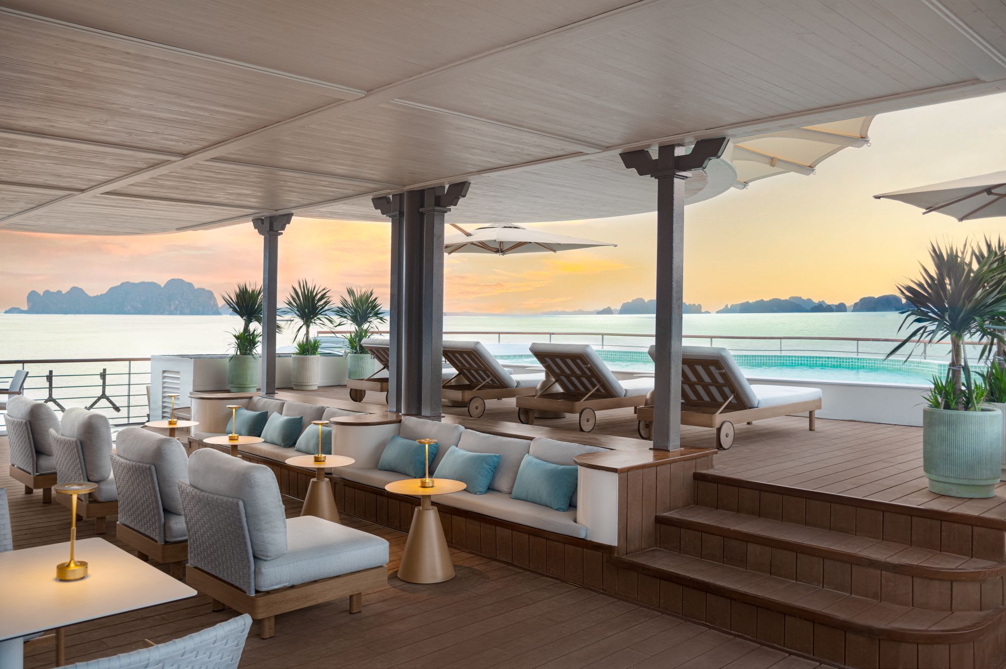 Croisière dans la baie de Lan Ha avec «Bhaya Soul» de Hanoi: Outdoor Lounge