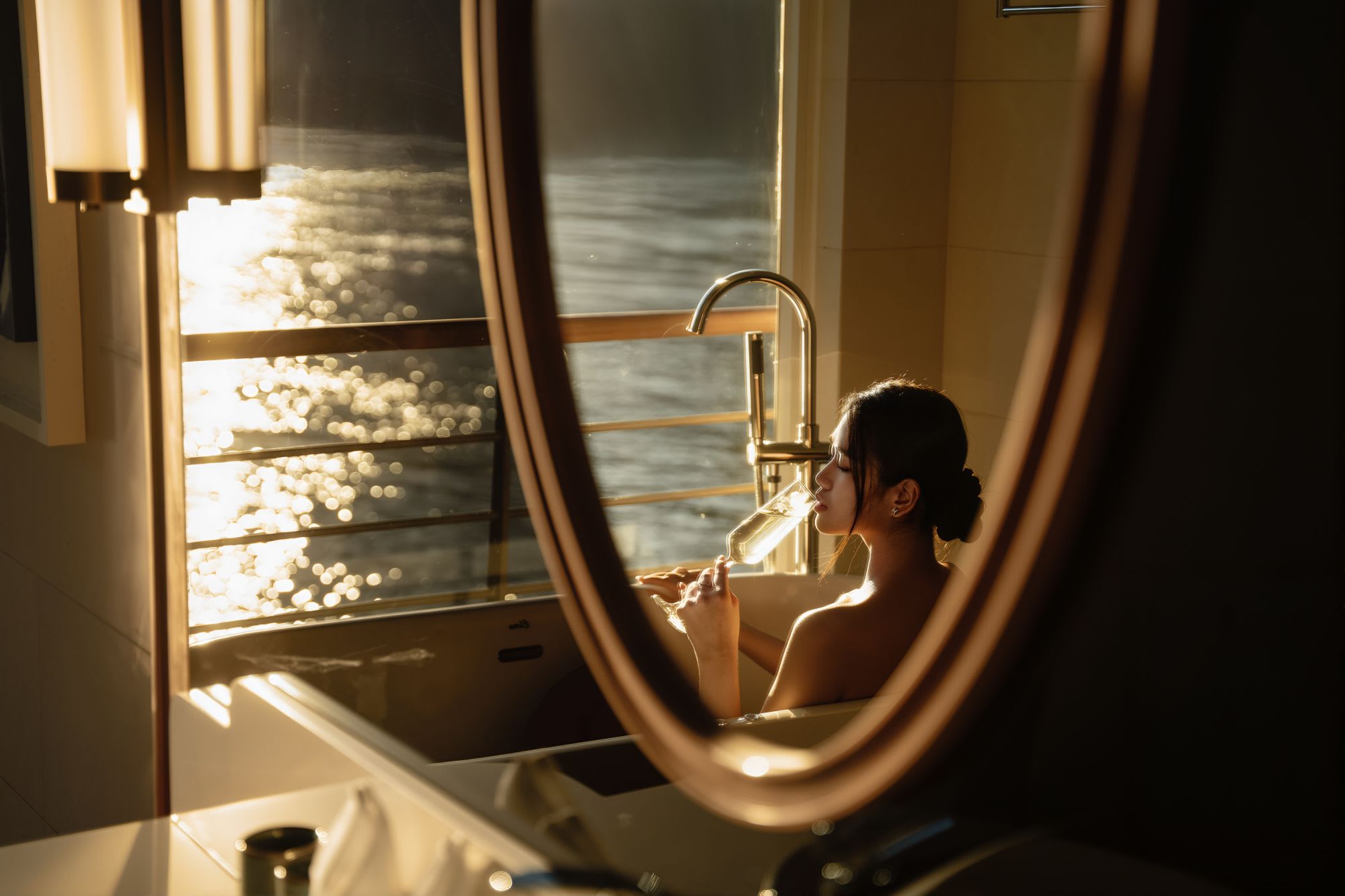 Croisière dans la baie de Lan Ha avec «Bhaya Soul» de Hanoi: Soul Legacy Suite | bathroom