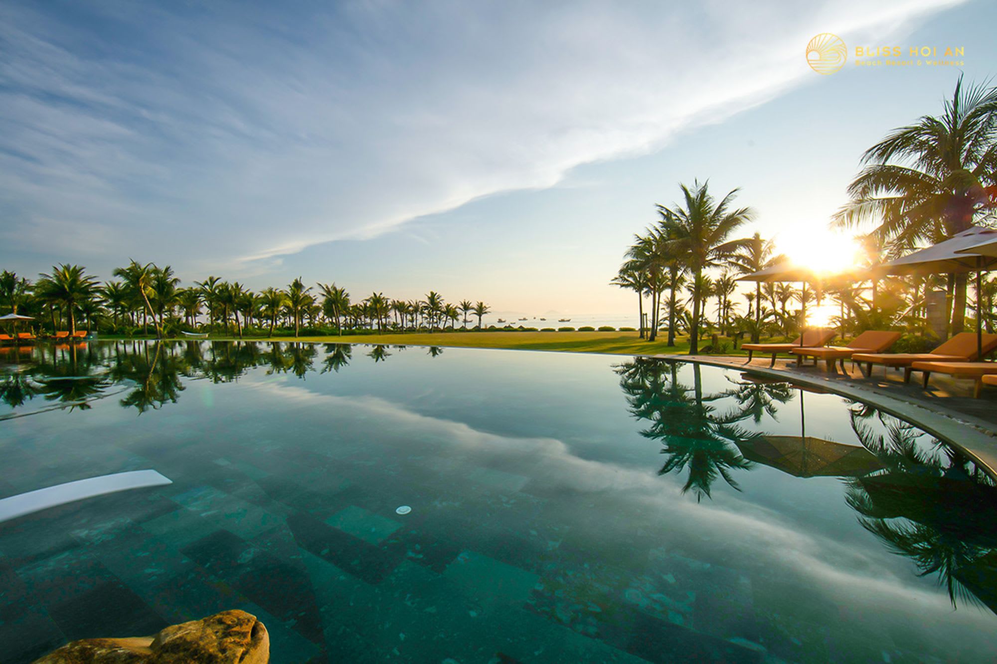 Bliss Hoi An Beach Resort & Wellness: Swimming Pool