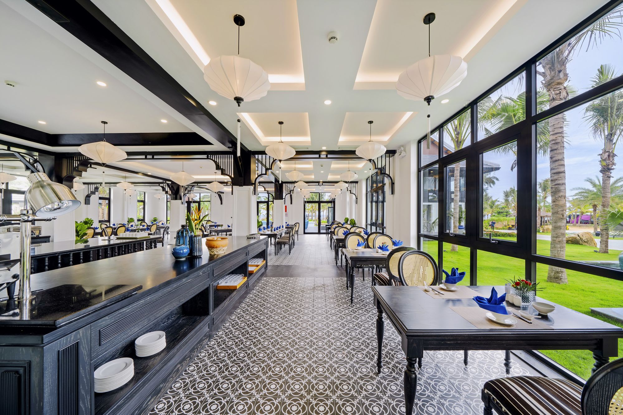 Bliss Hoi An Beach Resort & Wellness: Binh Minh Restaurant