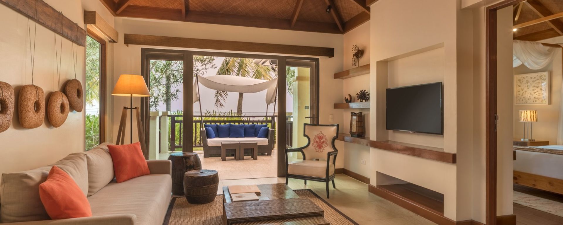 Crimson Resort & Spa Mactan in Cebu: Beach Casita
