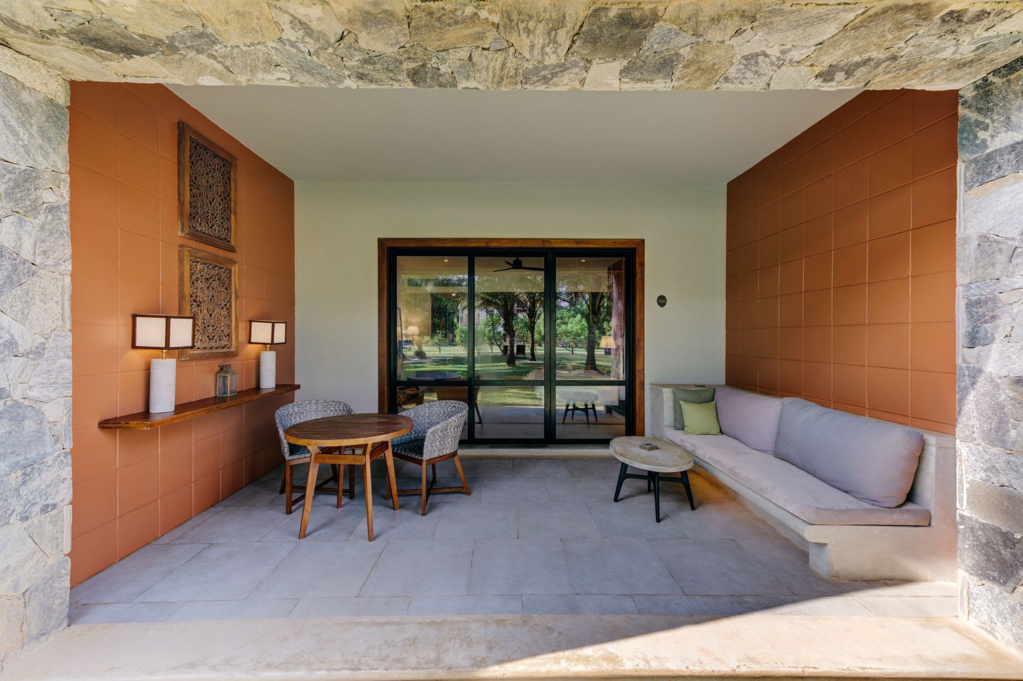 Cinnamon Bentota Beach: Premium Pool Access