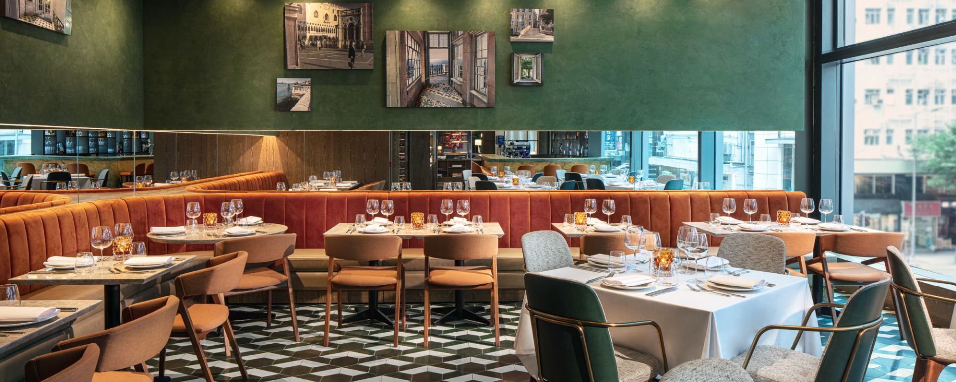 The Hari in Hong Kong: Lucciola Restaurant & Bar