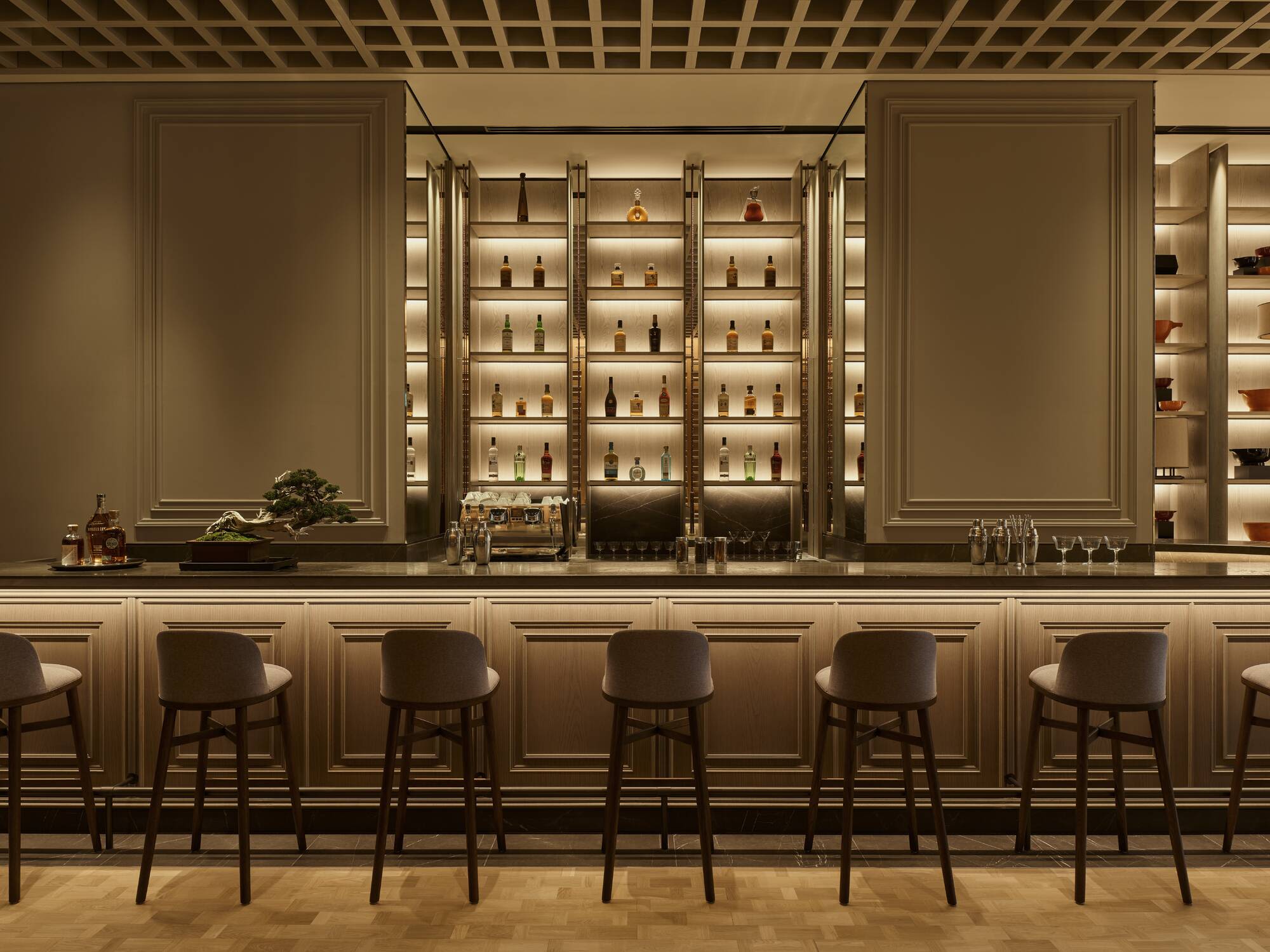 Janu Tokyo in Tokio: Janu Bar counter