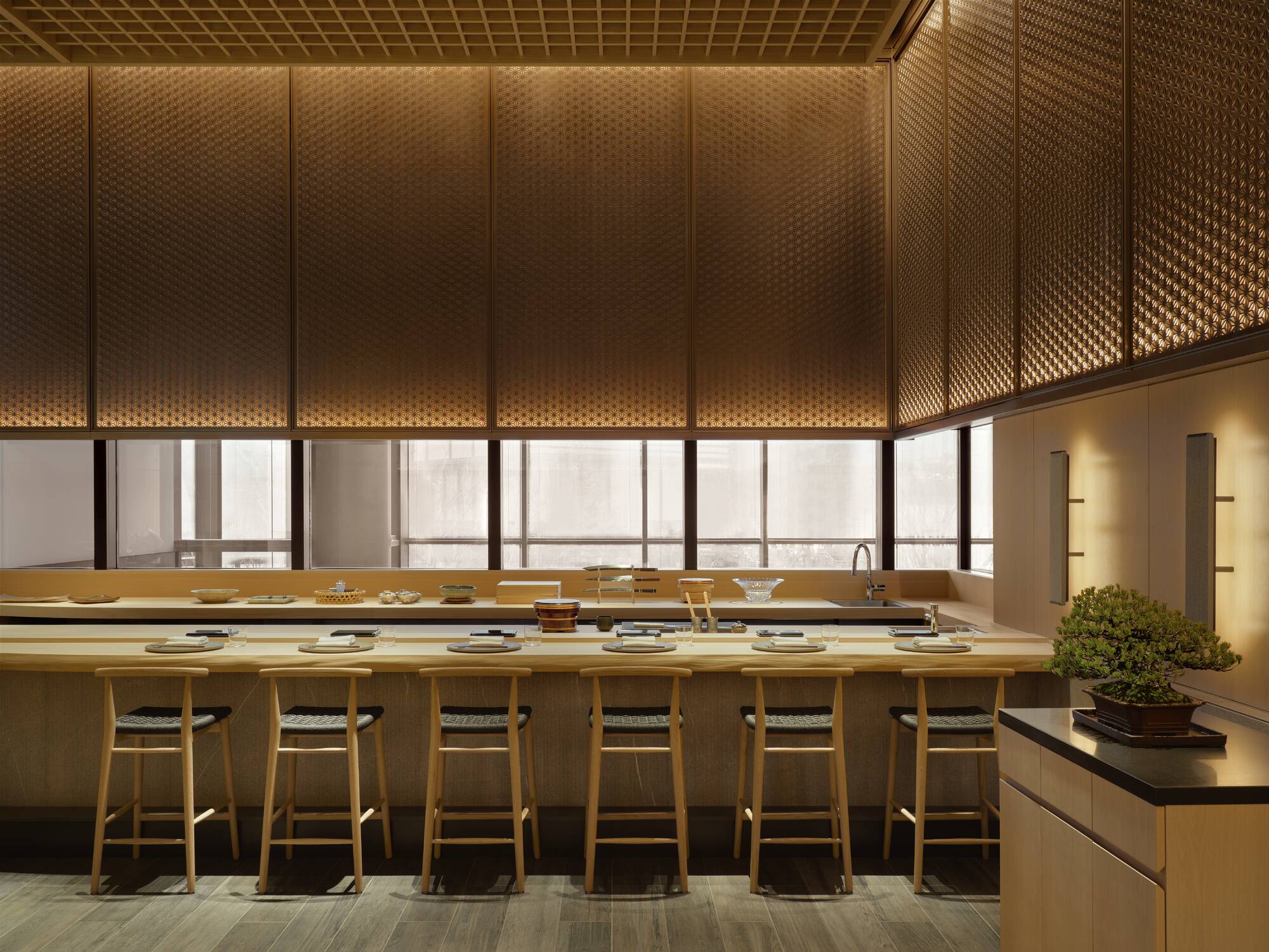 Janu Tokyo in Tokio: Iigura sushi counter