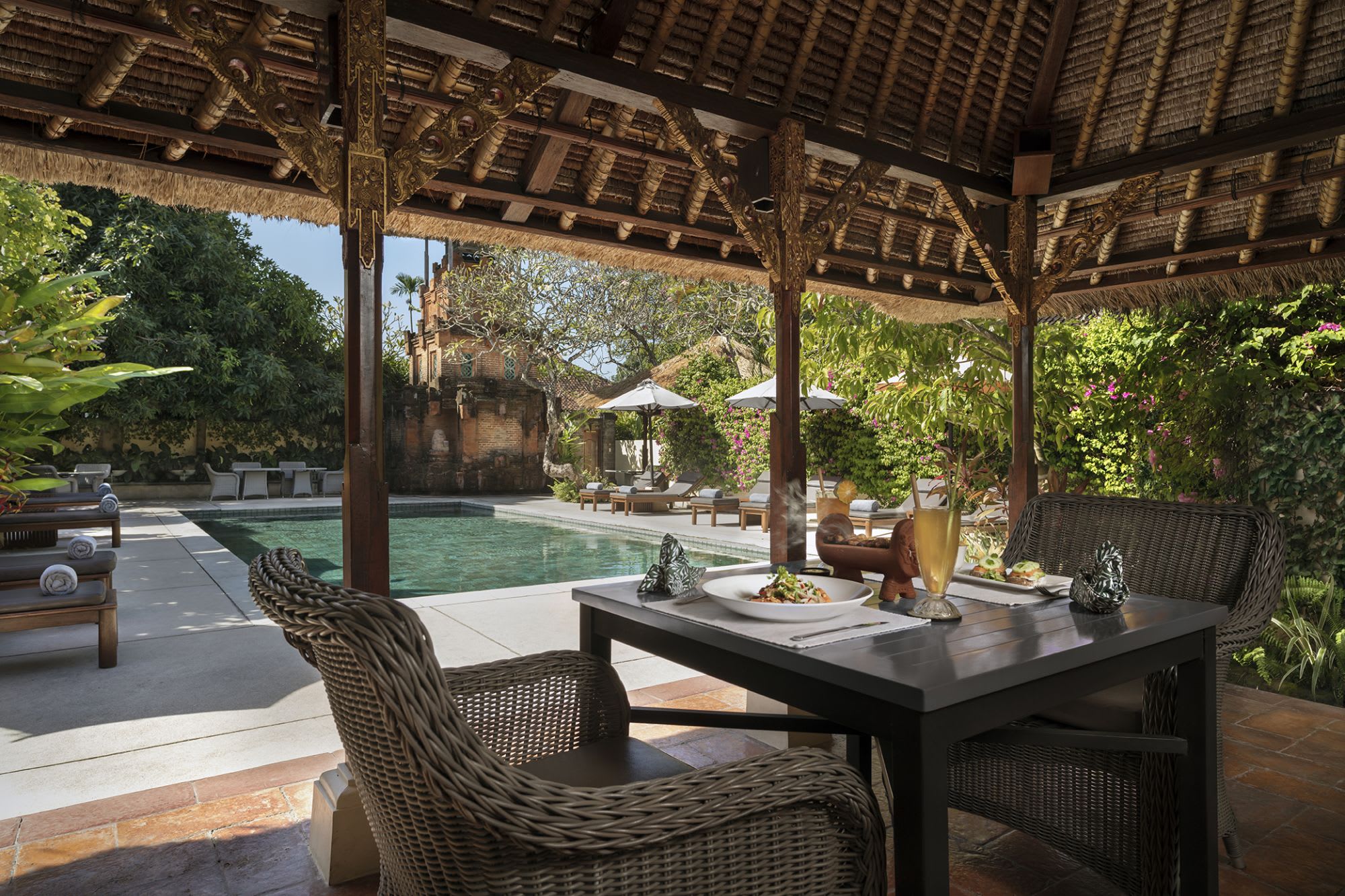 The Pavilions Bali in Südbali: Pool Bar